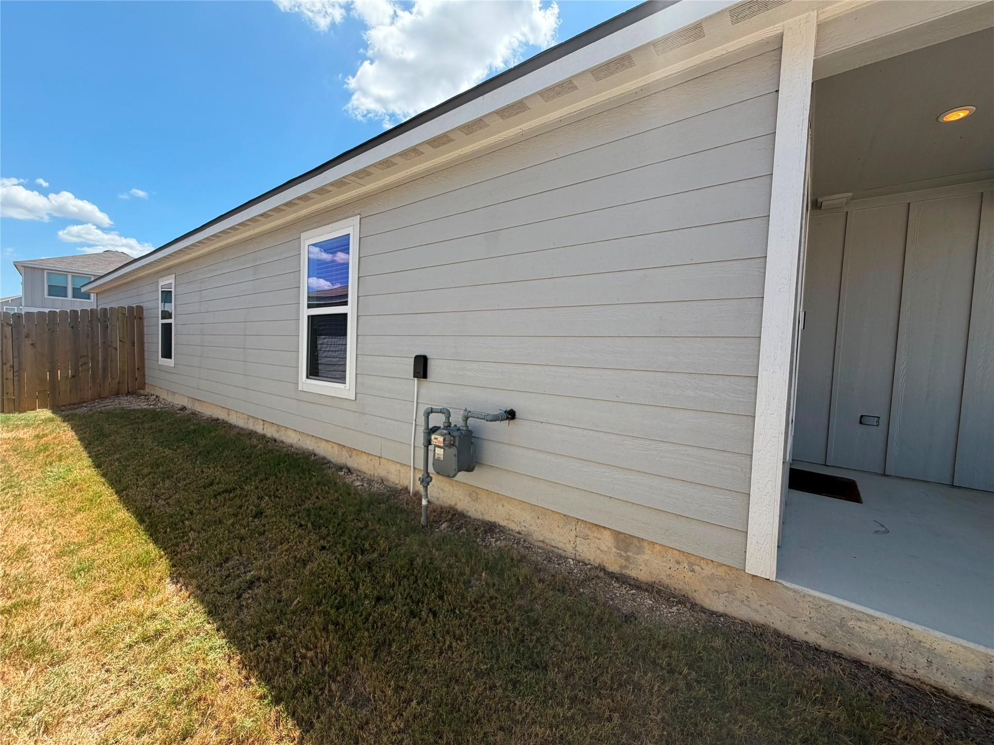 614 Aplite Pass Property Photo 22