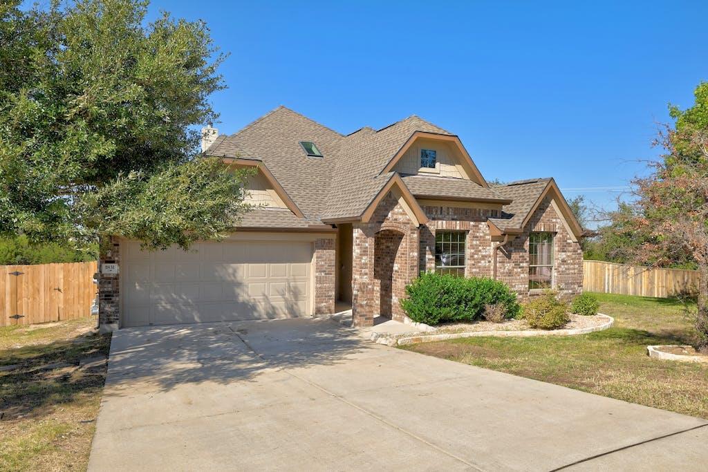 1831 Baranco Way Property Photo 3