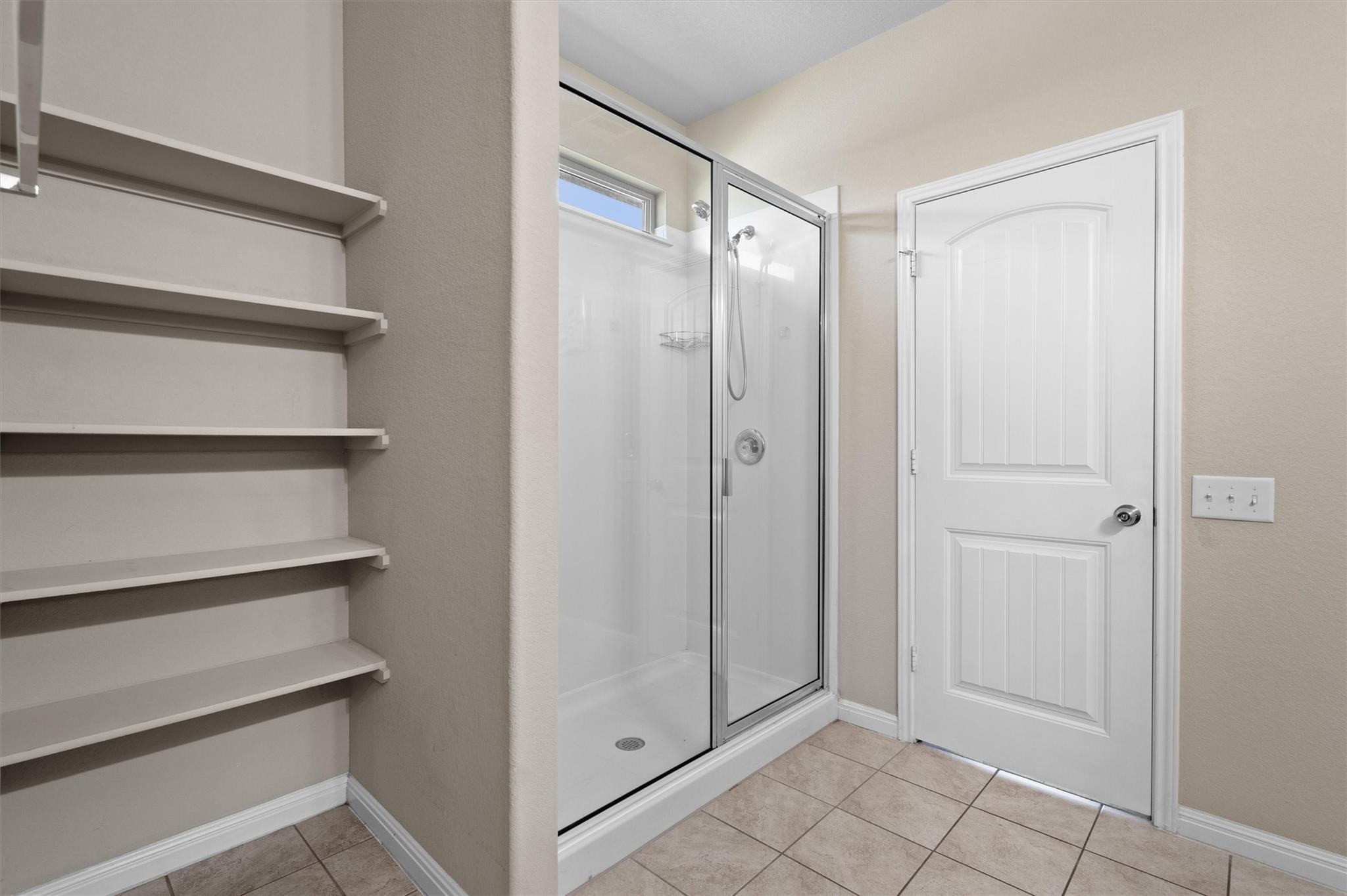 13809 Harrisglenn Dr Property Photo 15