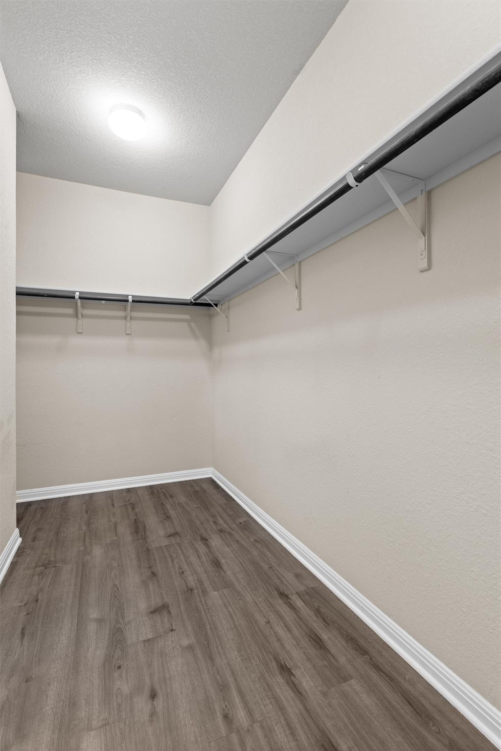 13809 Harrisglenn Dr Property Photo 16