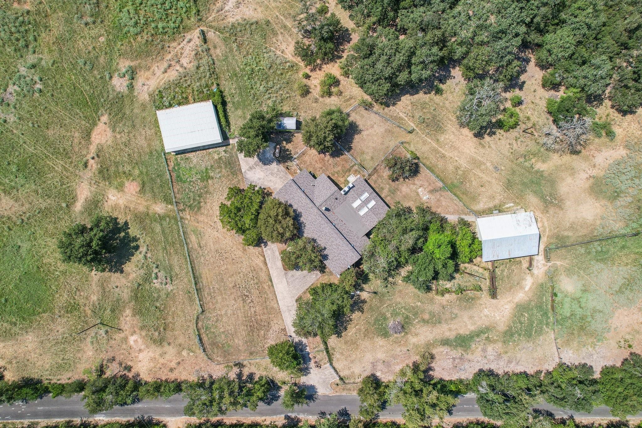 1038 Red Town Rd Property Photo 33