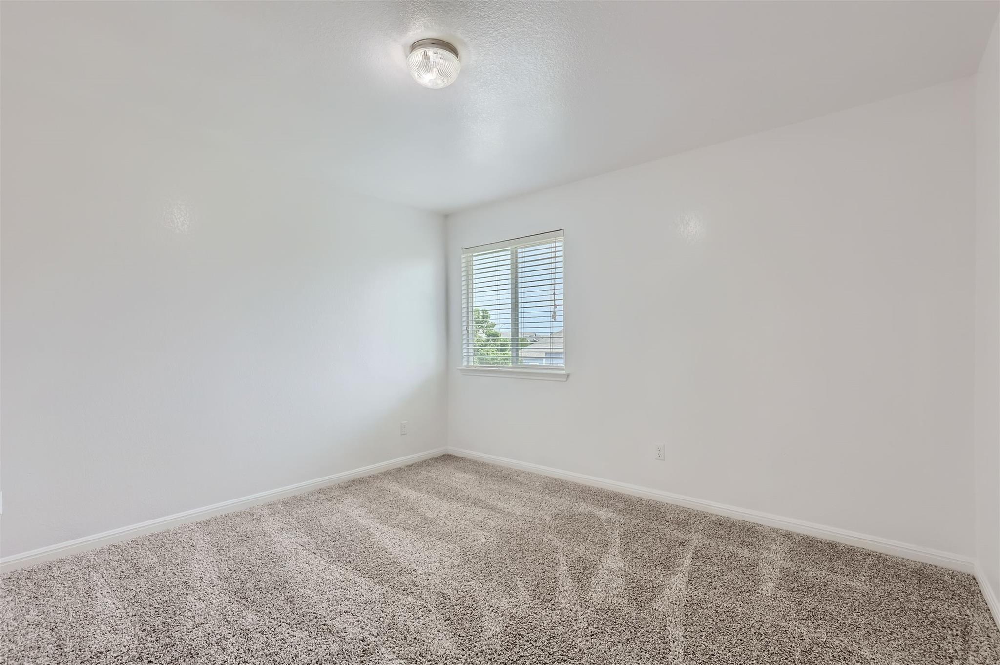 131 Lavaca Loop Property Photo 20