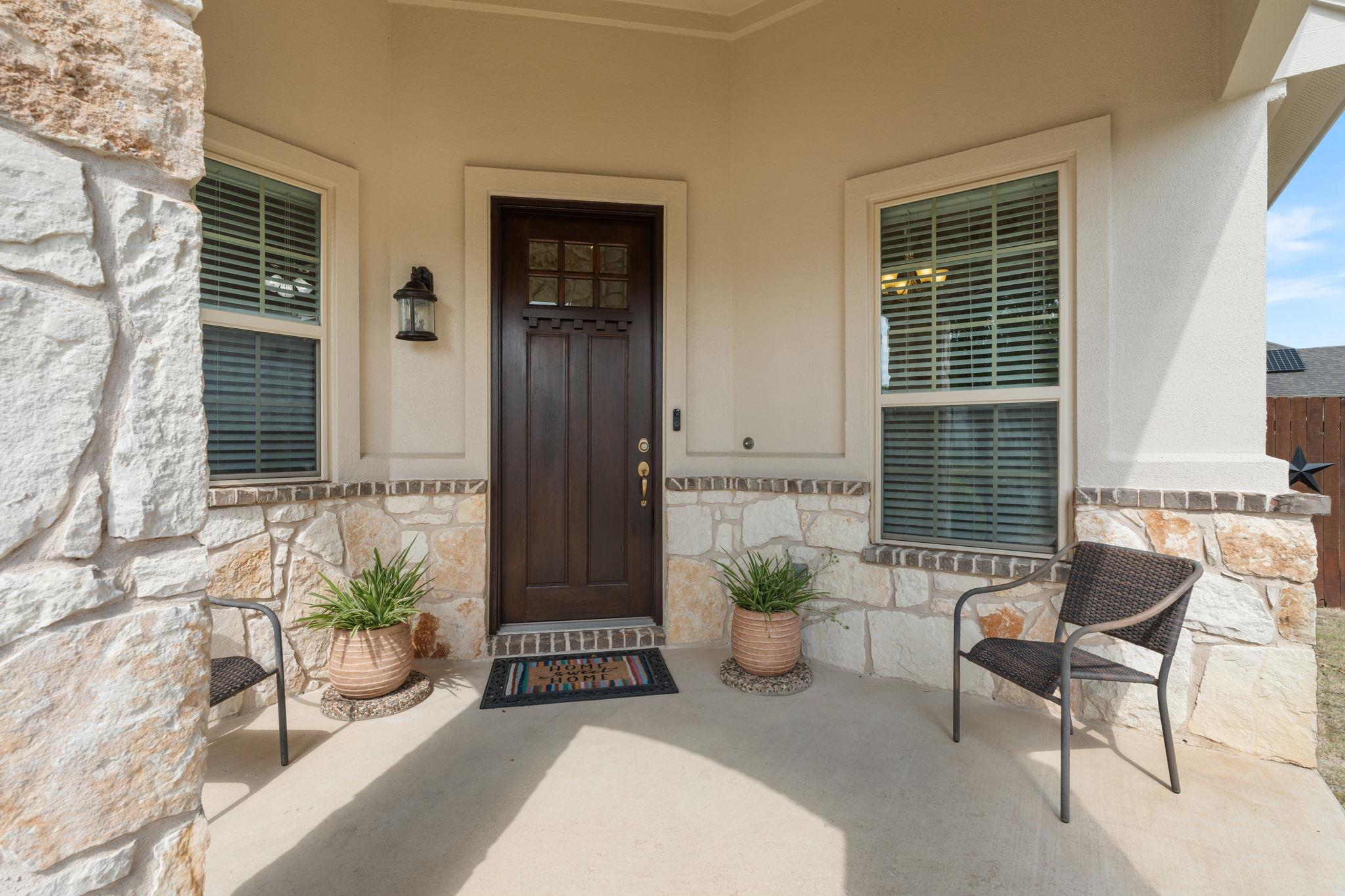 203 Summer Park Bnd Property Photo 4