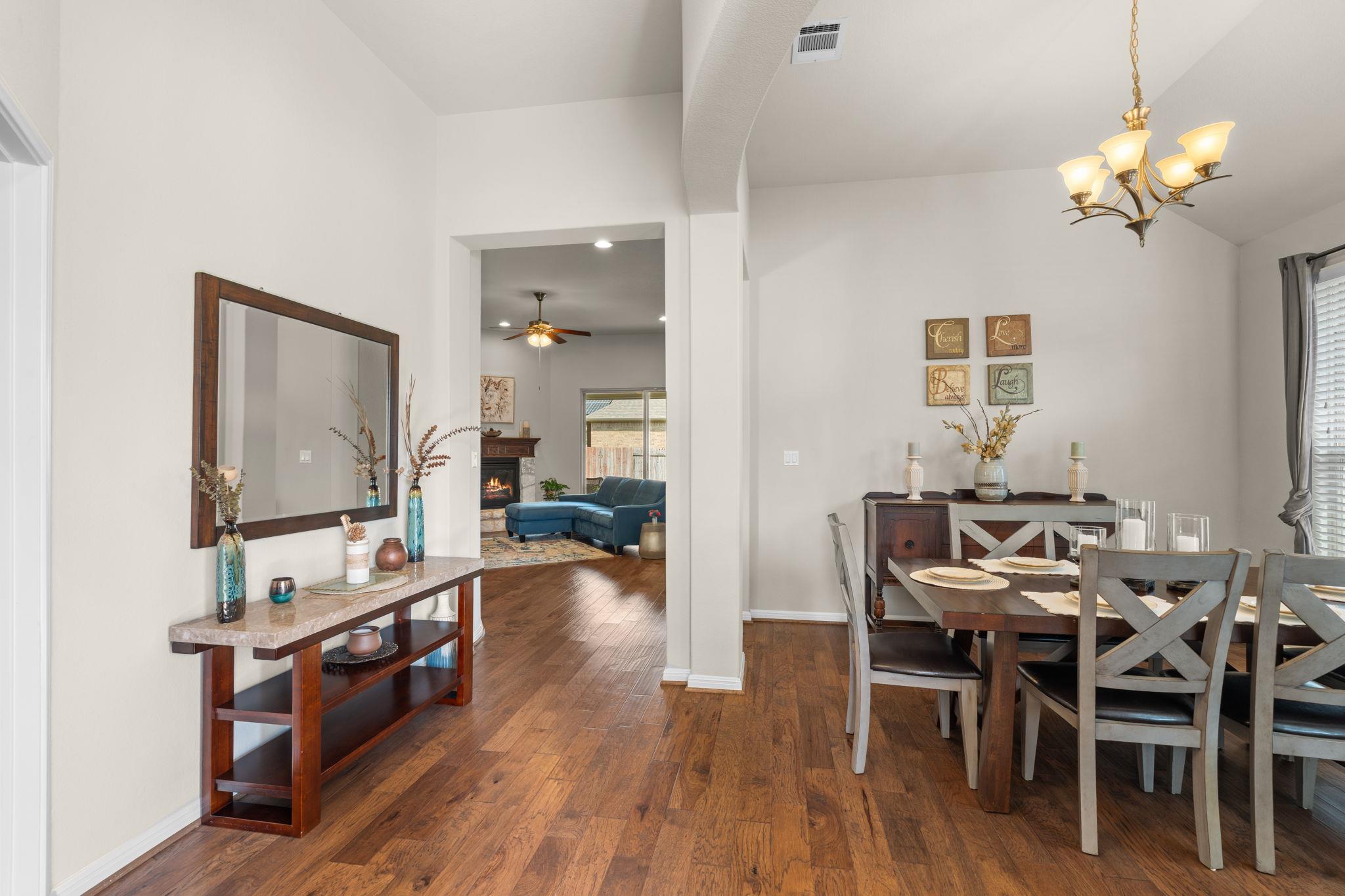 203 Summer Park Bnd Property Photo 5