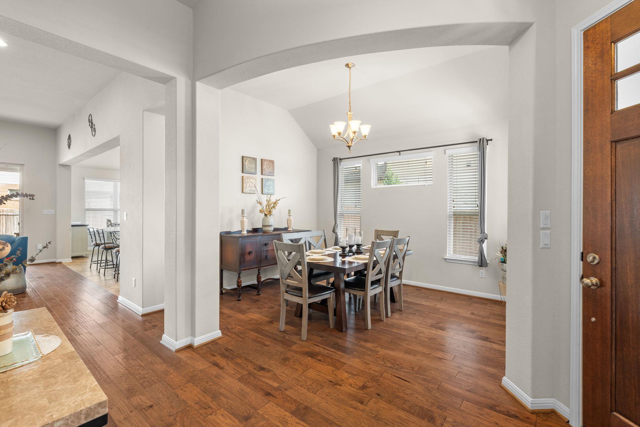 203 Summer Park Bnd Property Photo 6