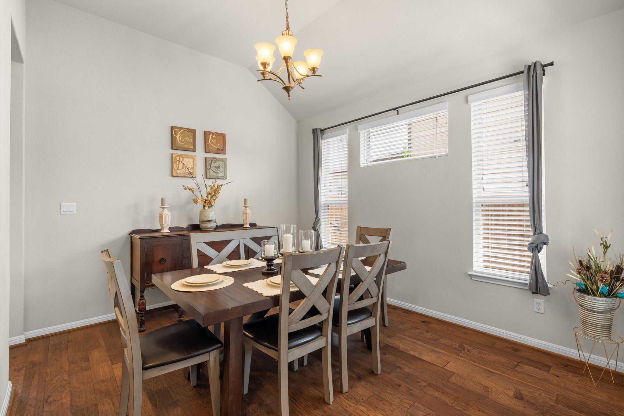 203 Summer Park Bnd Property Photo 7