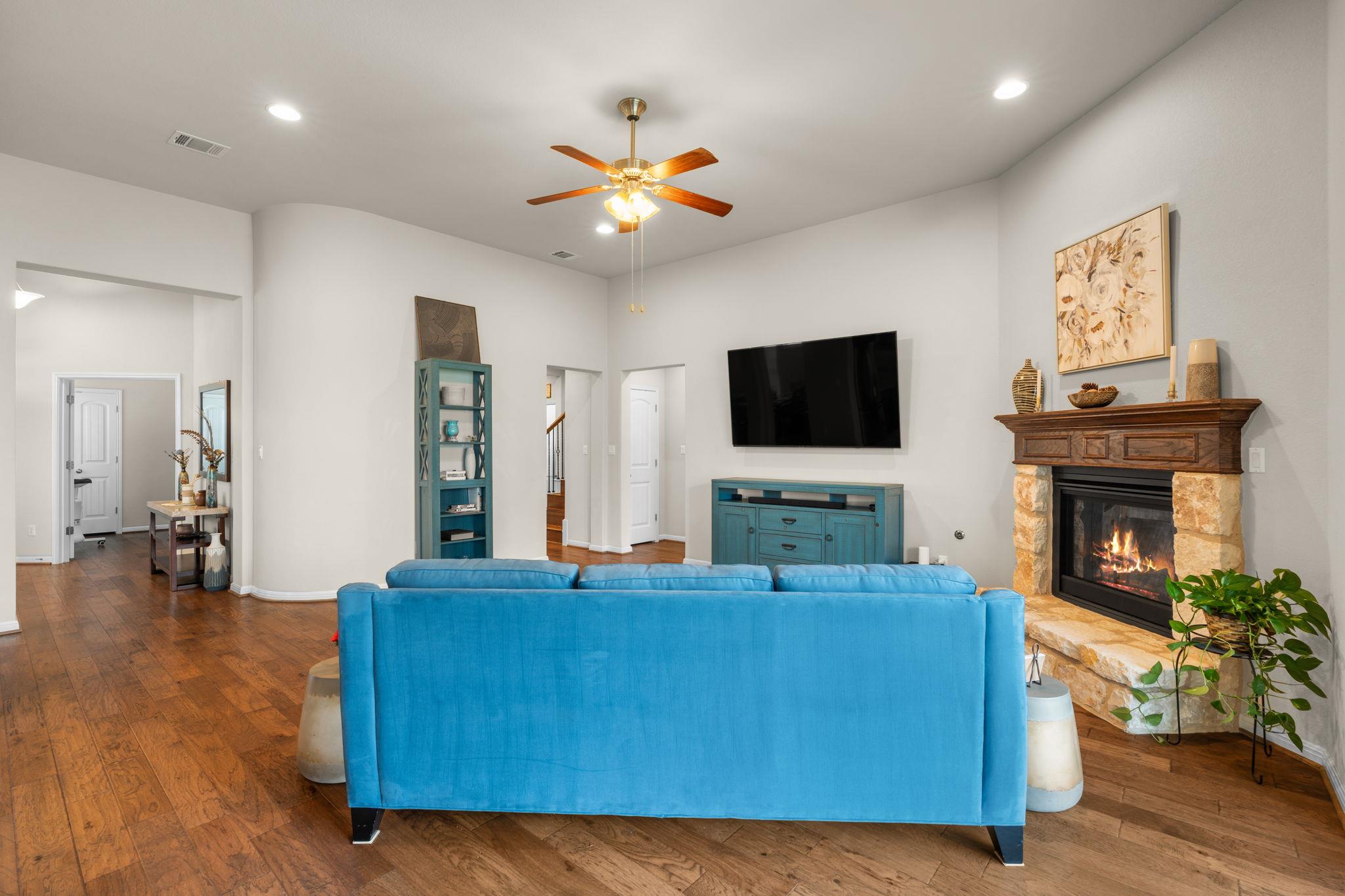 203 Summer Park Bnd Property Photo 11
