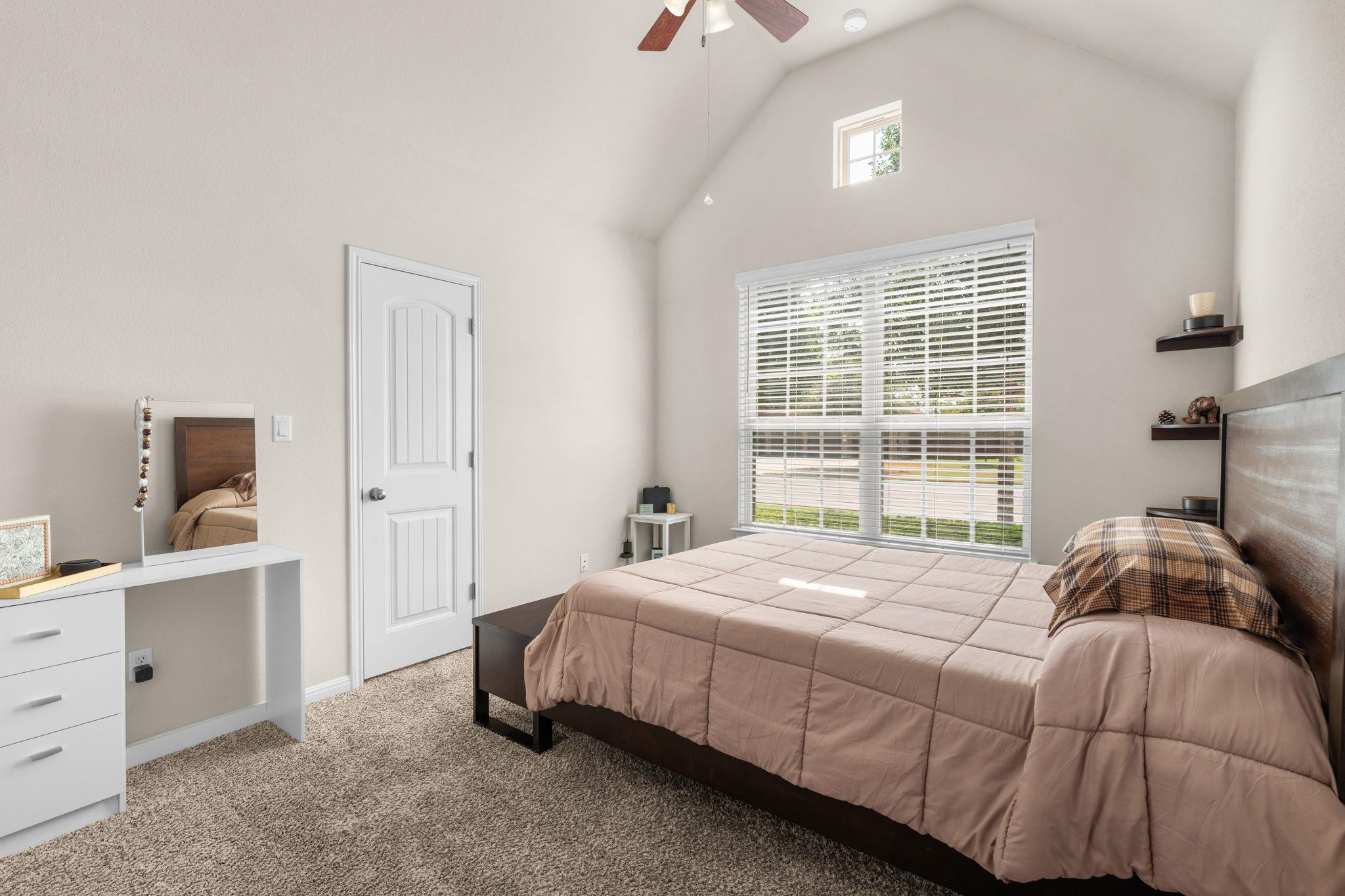 203 Summer Park Bnd Property Photo 21