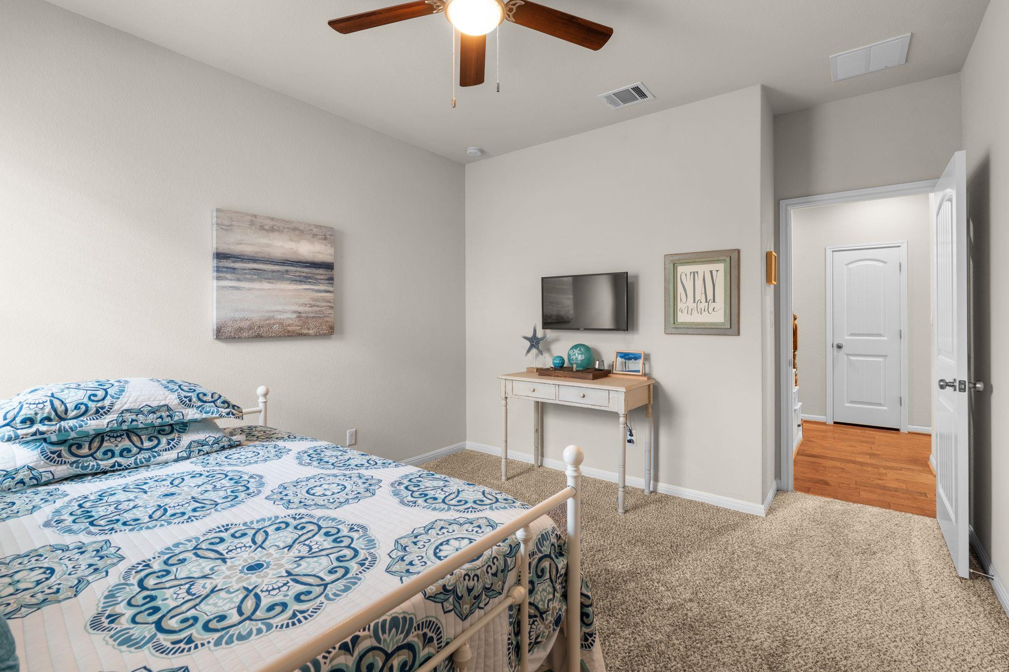 203 Summer Park Bnd Property Photo 23