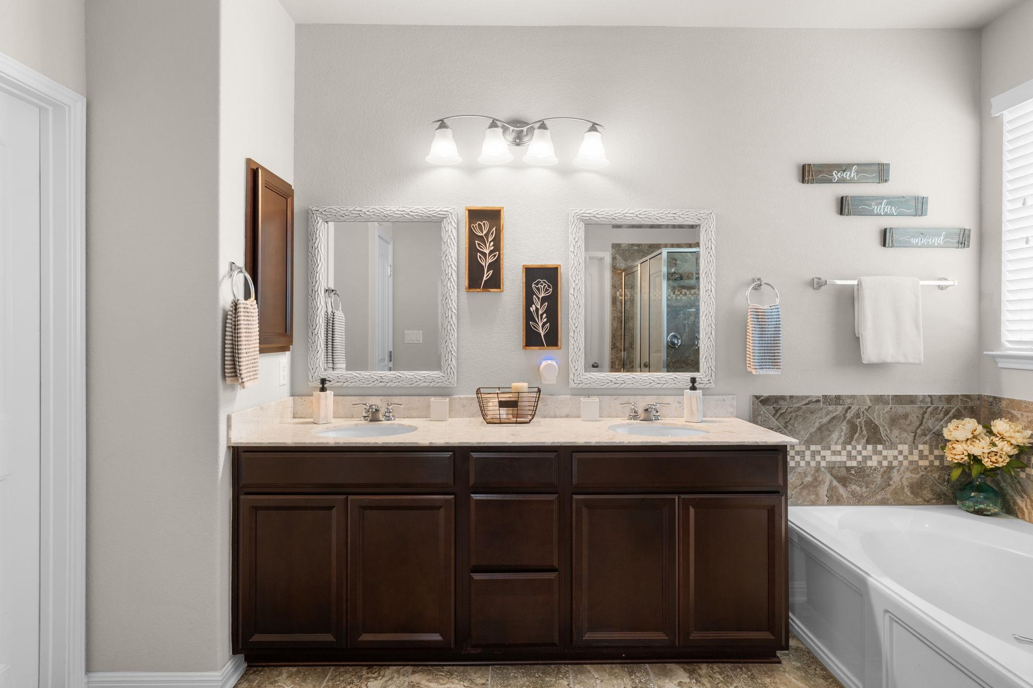 203 Summer Park Bnd Property Photo 28