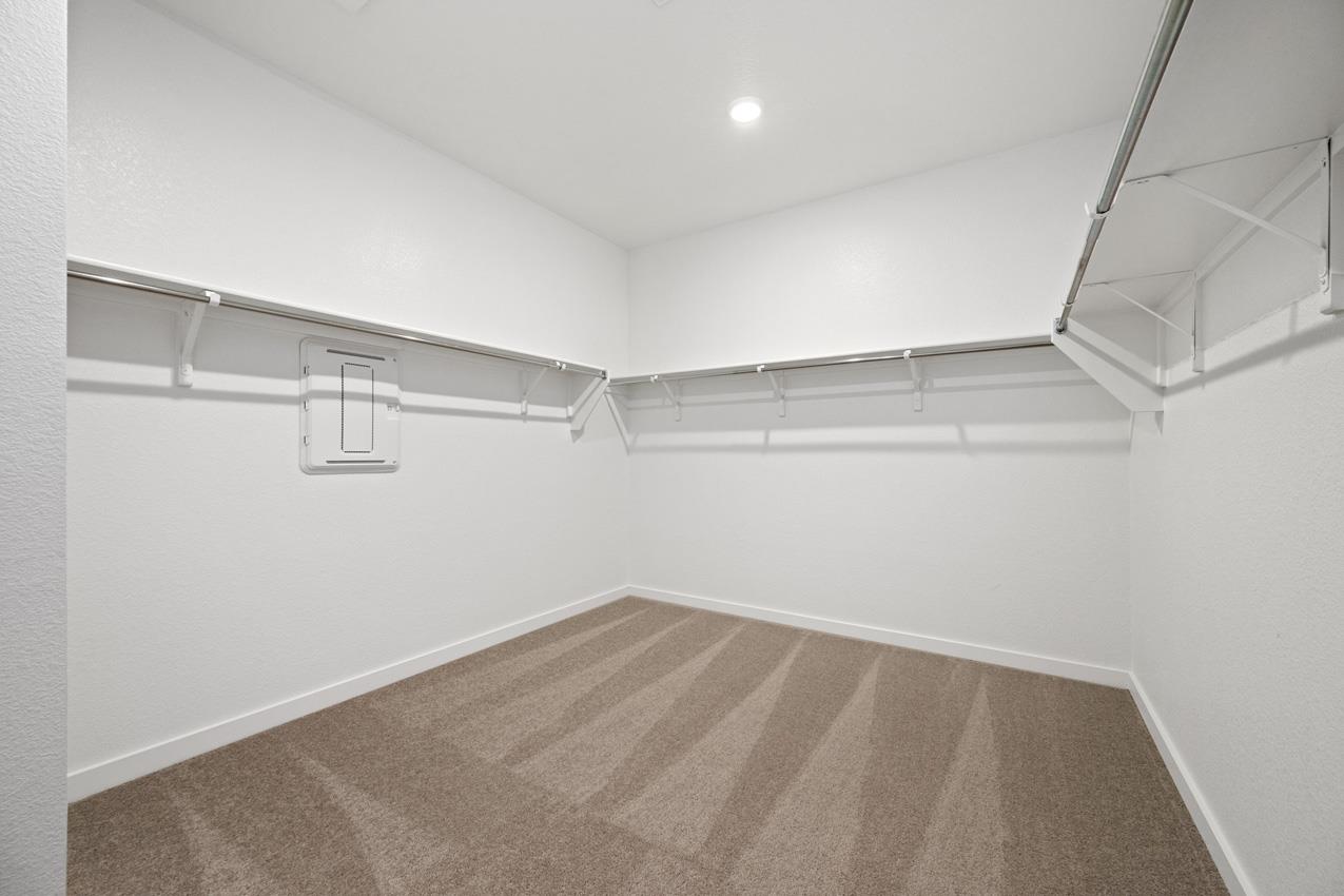 305 Luttrell Ln Property Photo 13