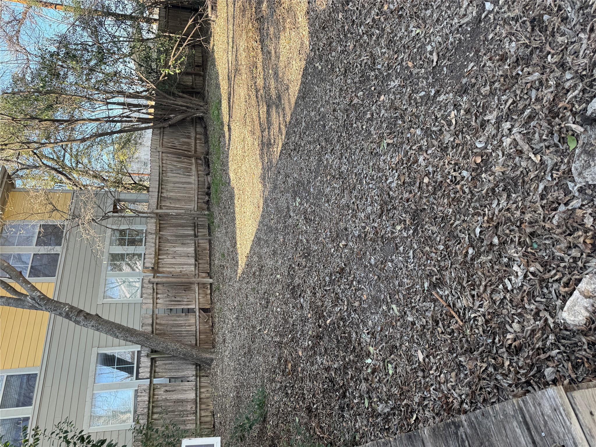 704 Franklin Blvd #b Property Photo 14