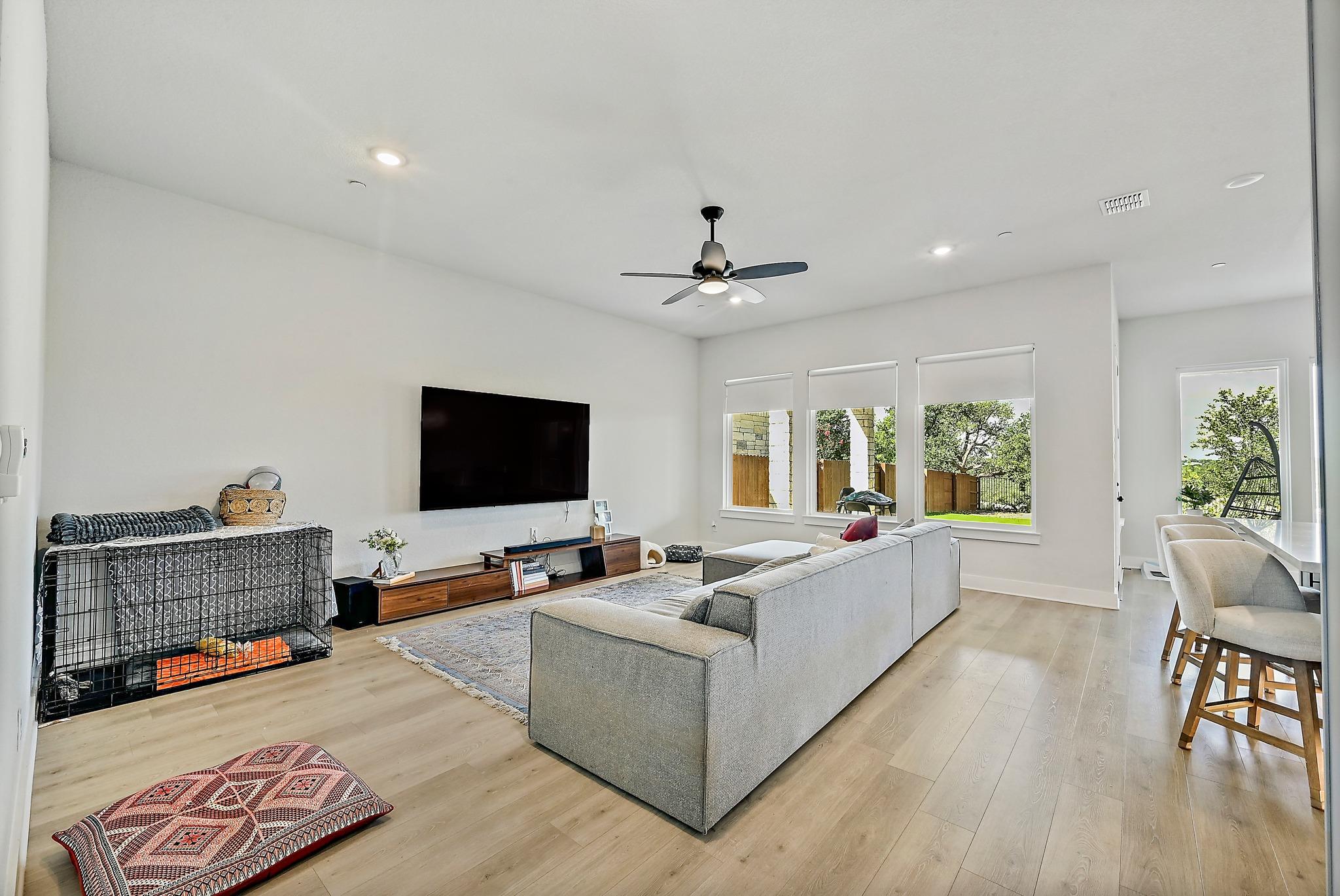 17211 Hattie Trce Property Photo 4