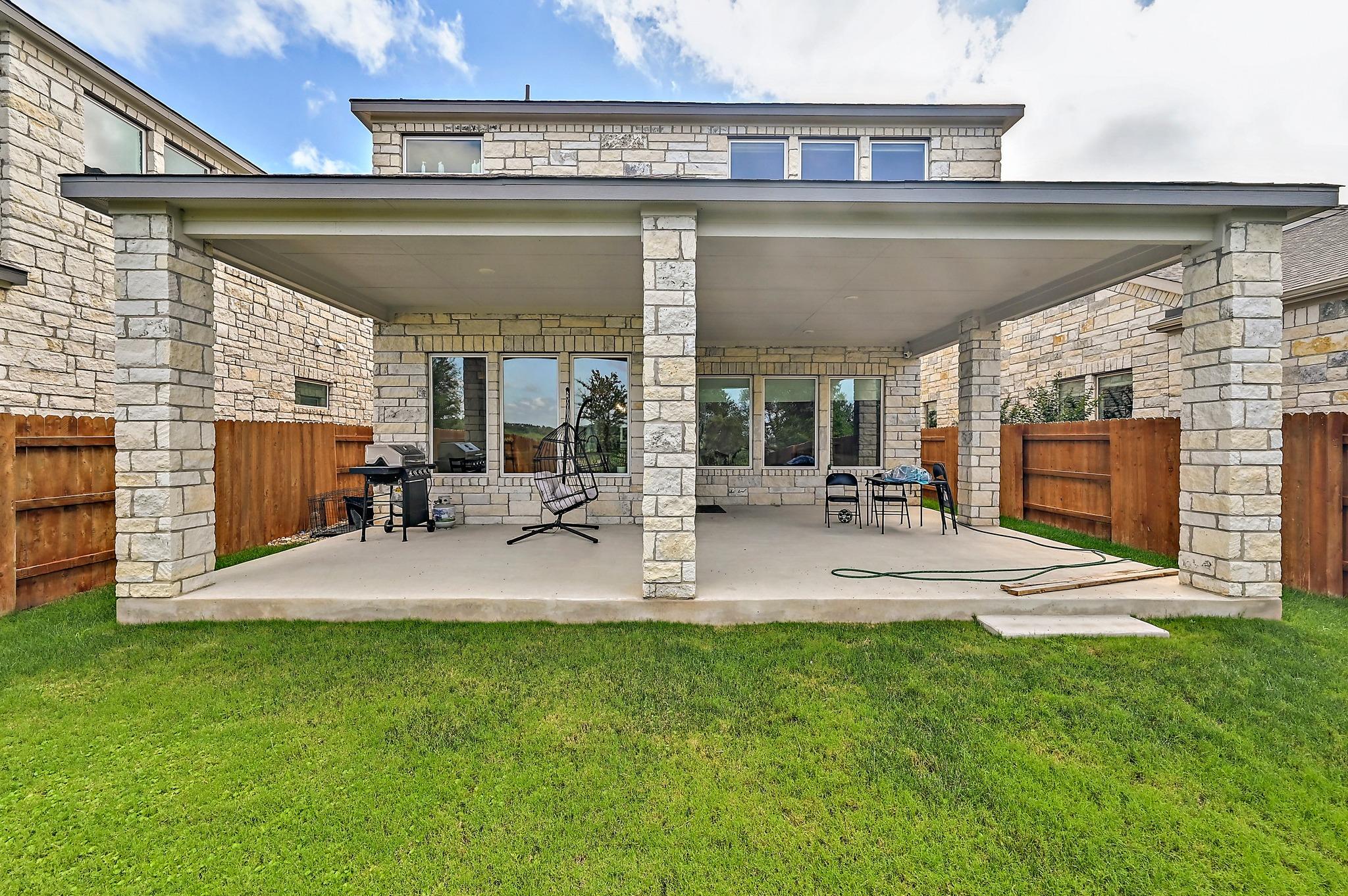 17211 Hattie Trce Property Photo 9