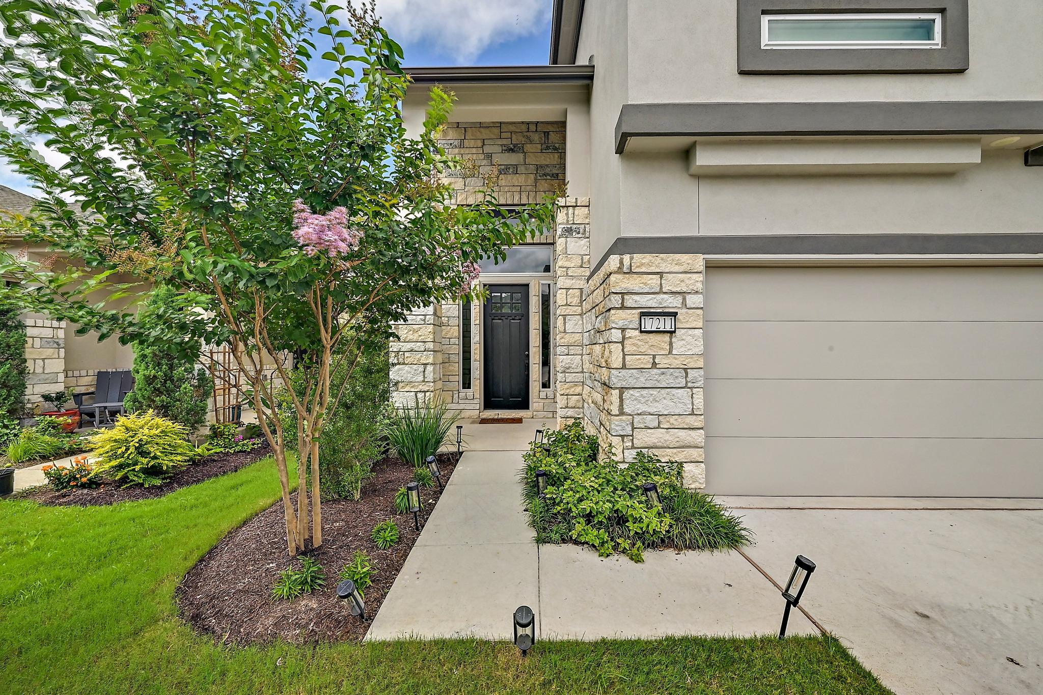17211 Hattie Trce Property Photo 11