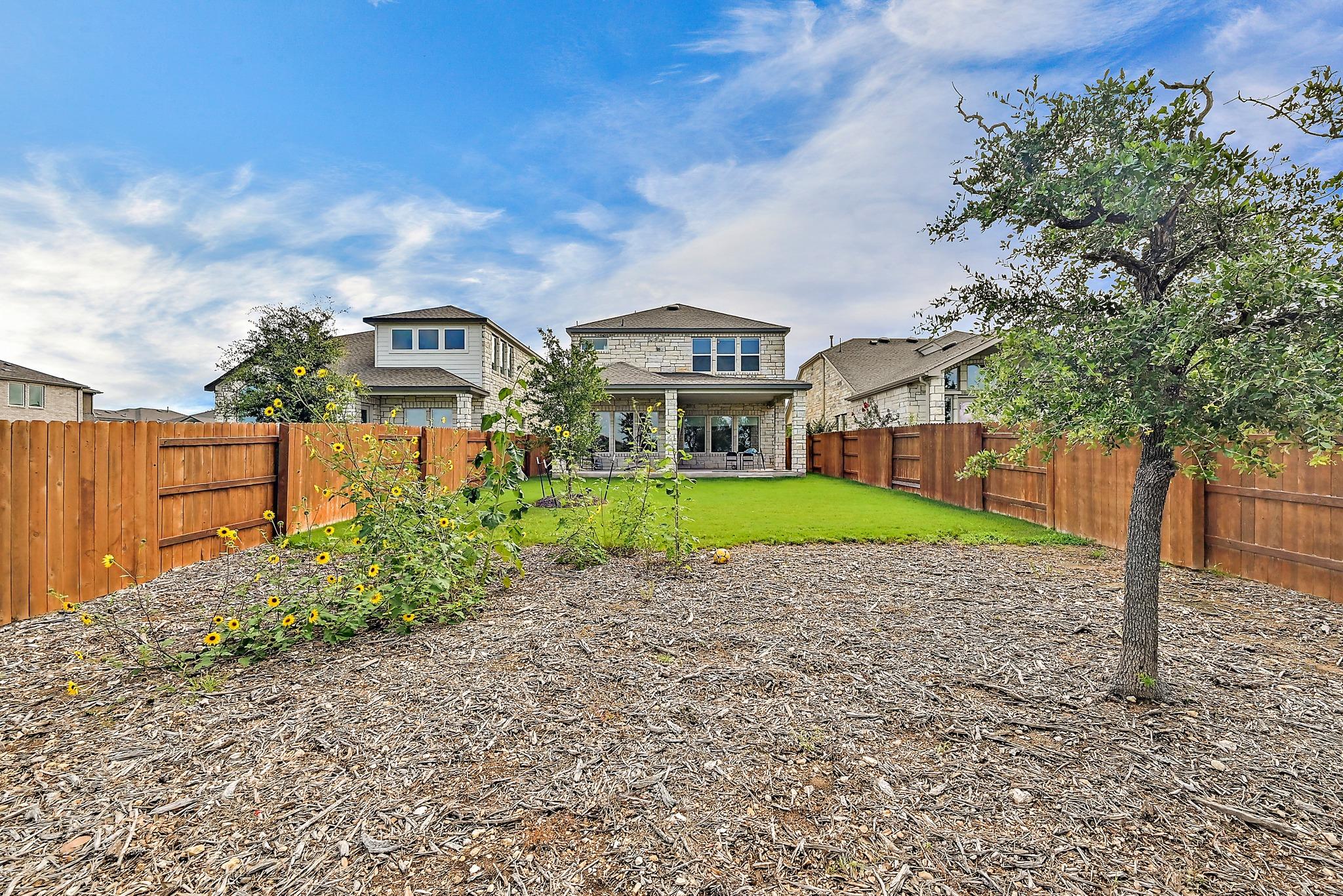 17211 Hattie Trce Property Photo 28