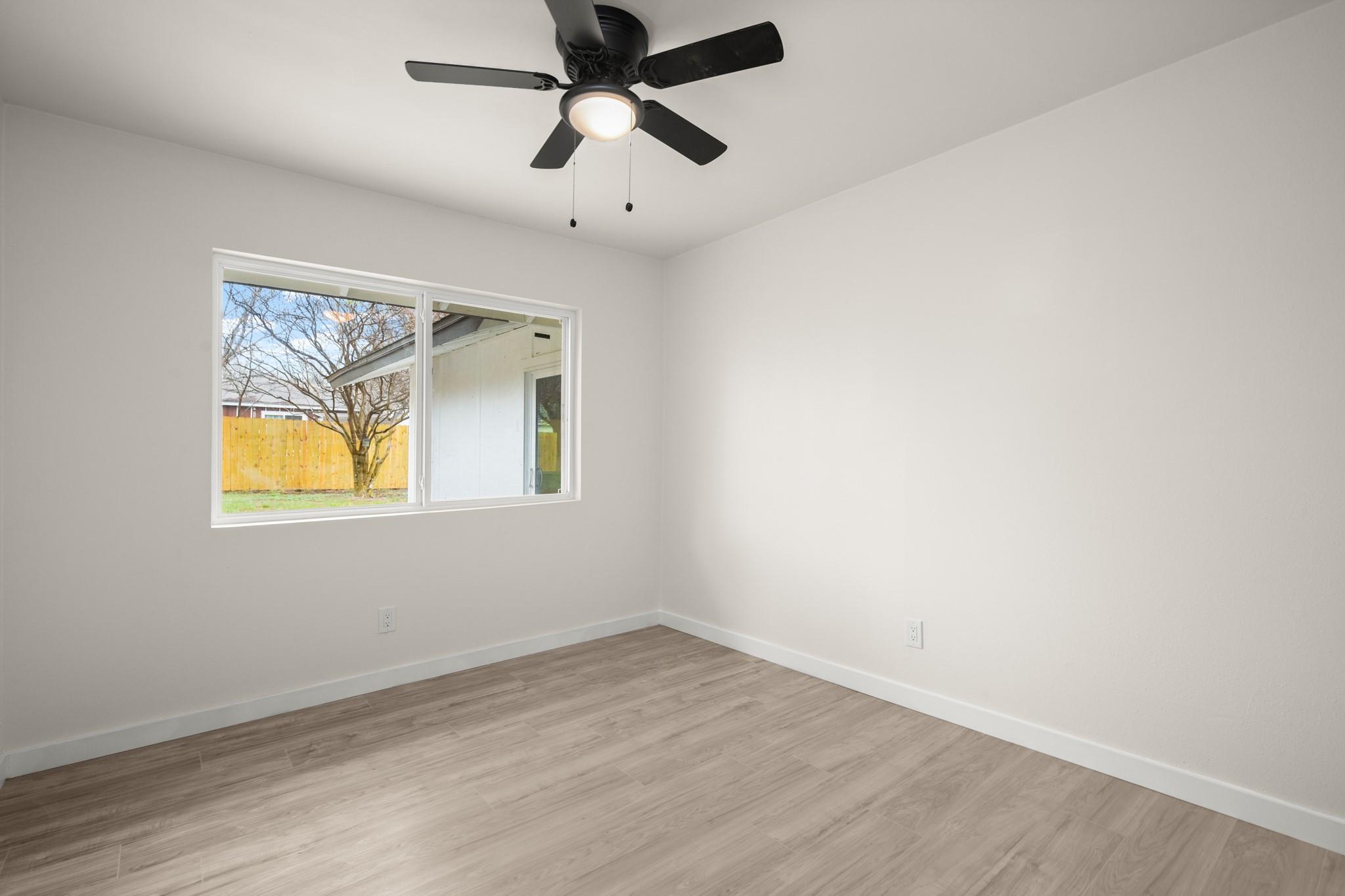 2100 Deadwood Dr Property Photo 15