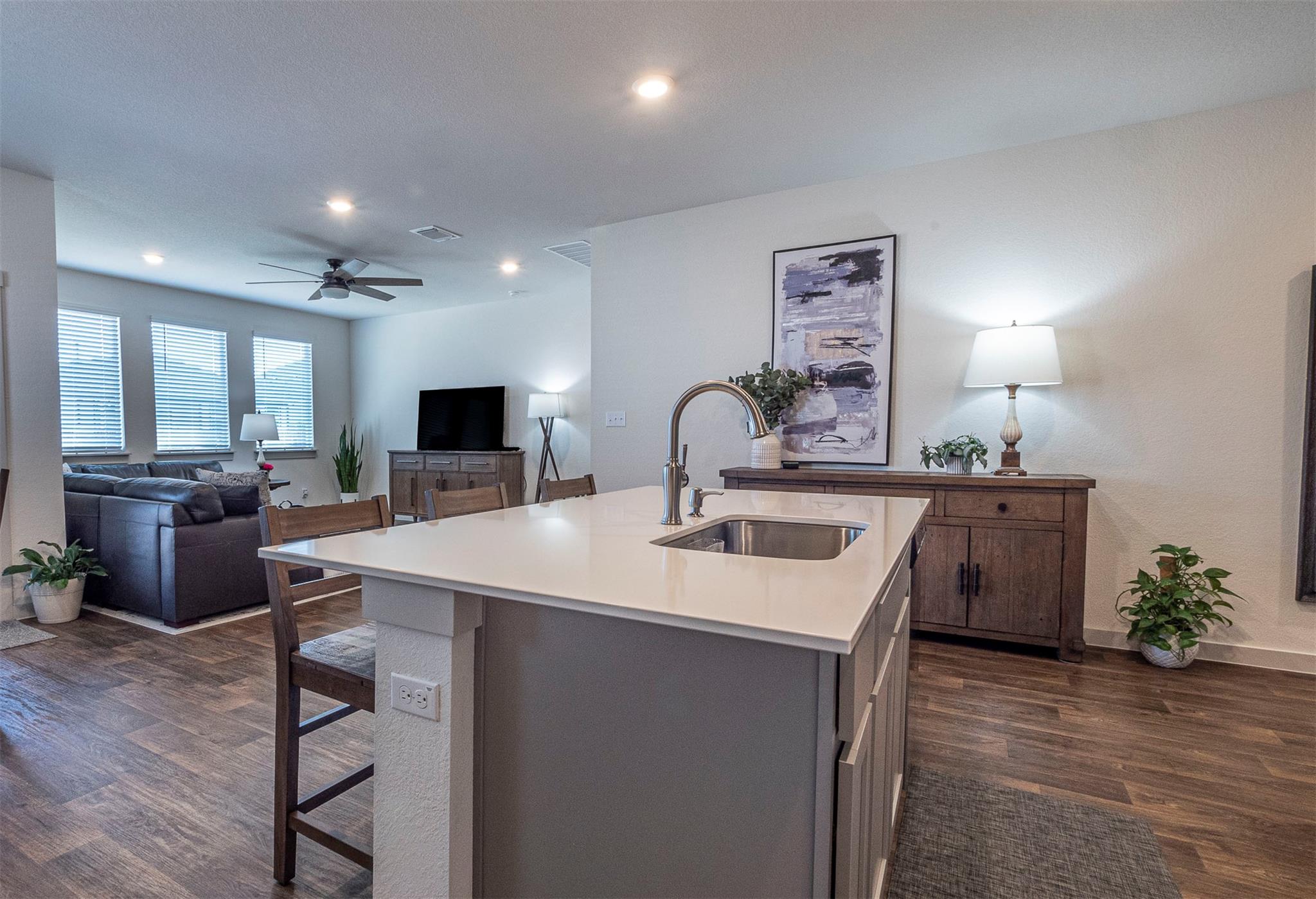 208 Greens Bayou Trl Property Photo 4