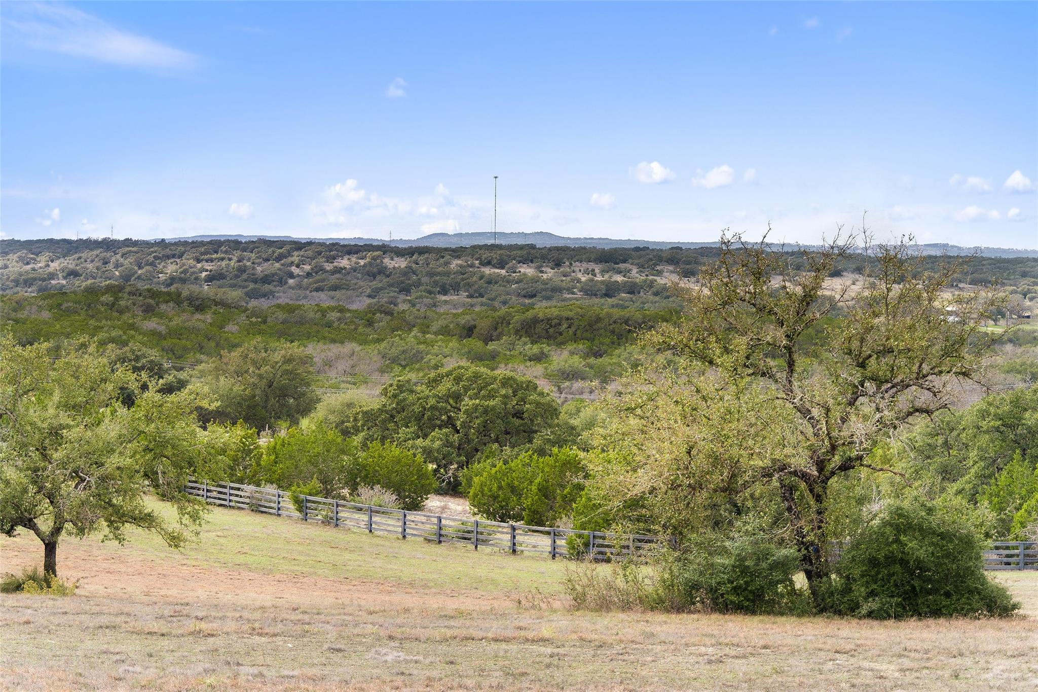 108 Quail Pt Property Photo 3