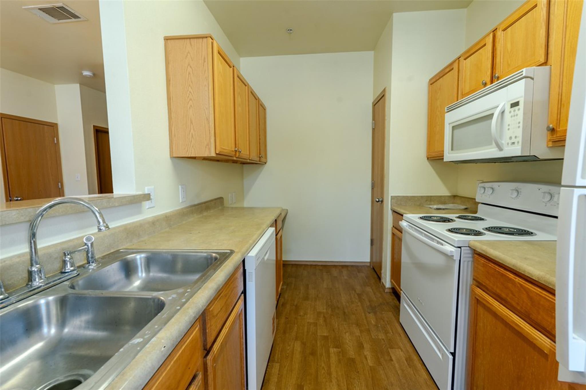 1000 Diamond Dr (unit 3201-3204) Dr #3201-4304 Property Photo 3