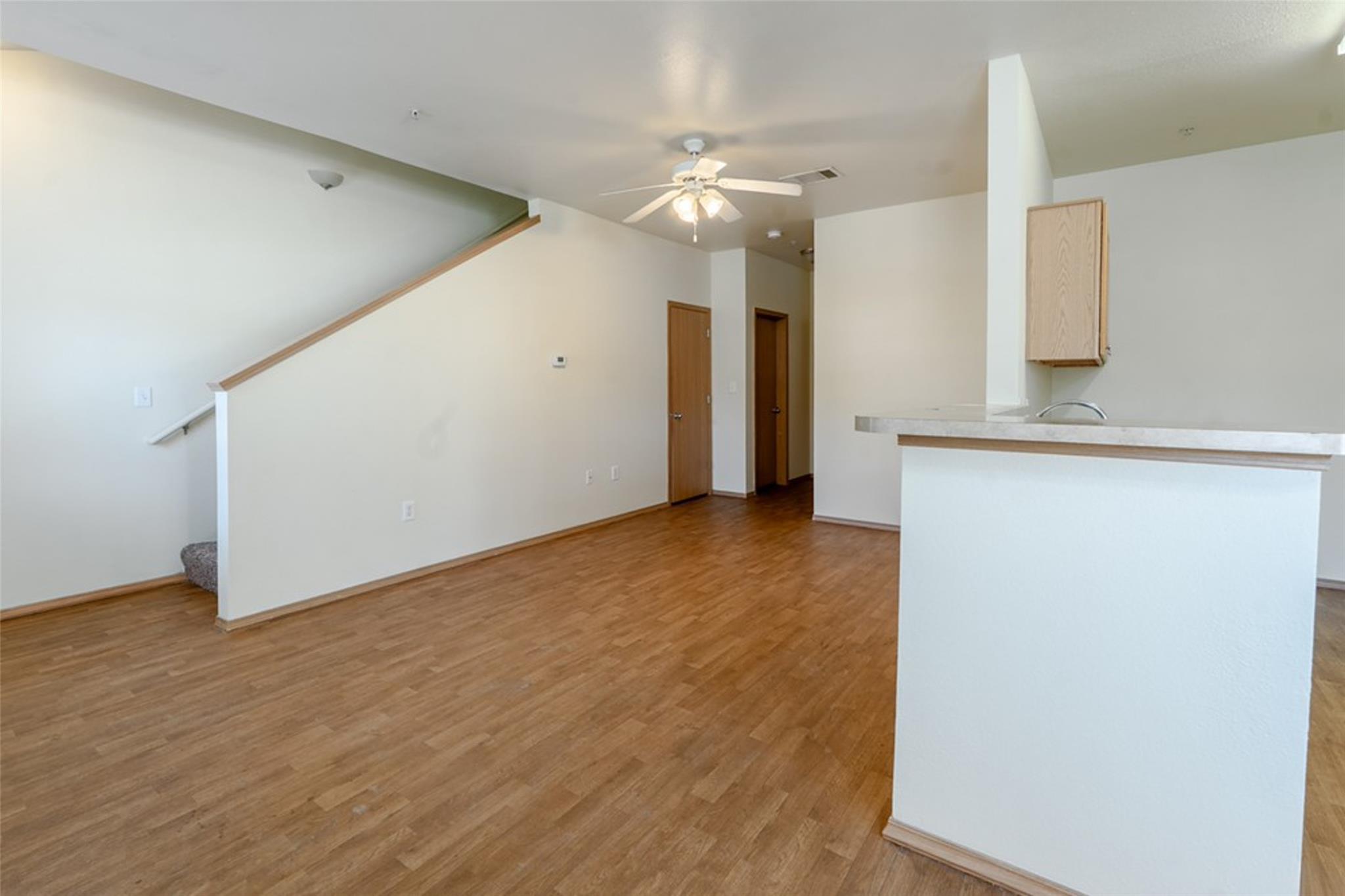 1000 Diamond Dr (unit 3201-3204) Dr #3201-4304 Property Photo 7