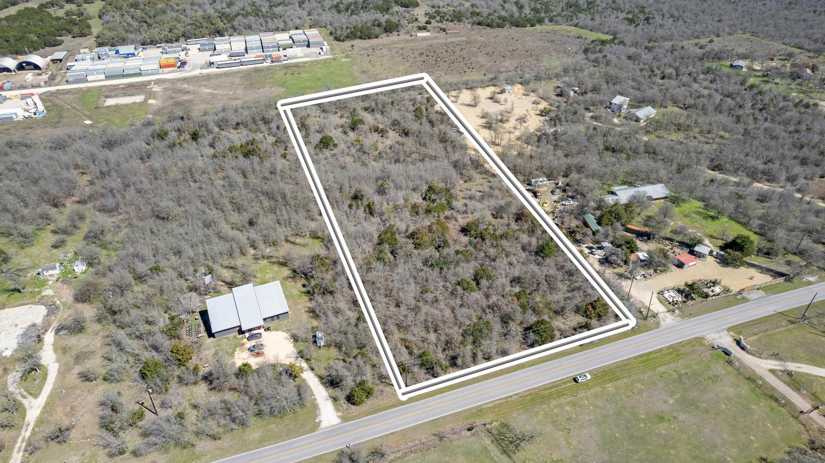 7669 Nez Perce Trce Property Photo 3