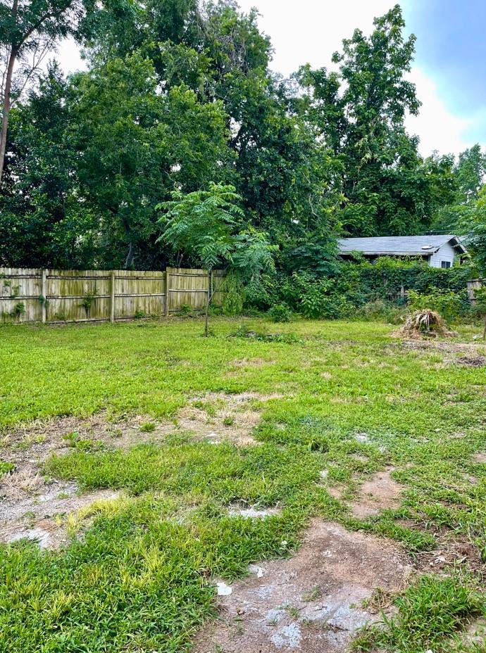 806 Central Ave Property Photo 16