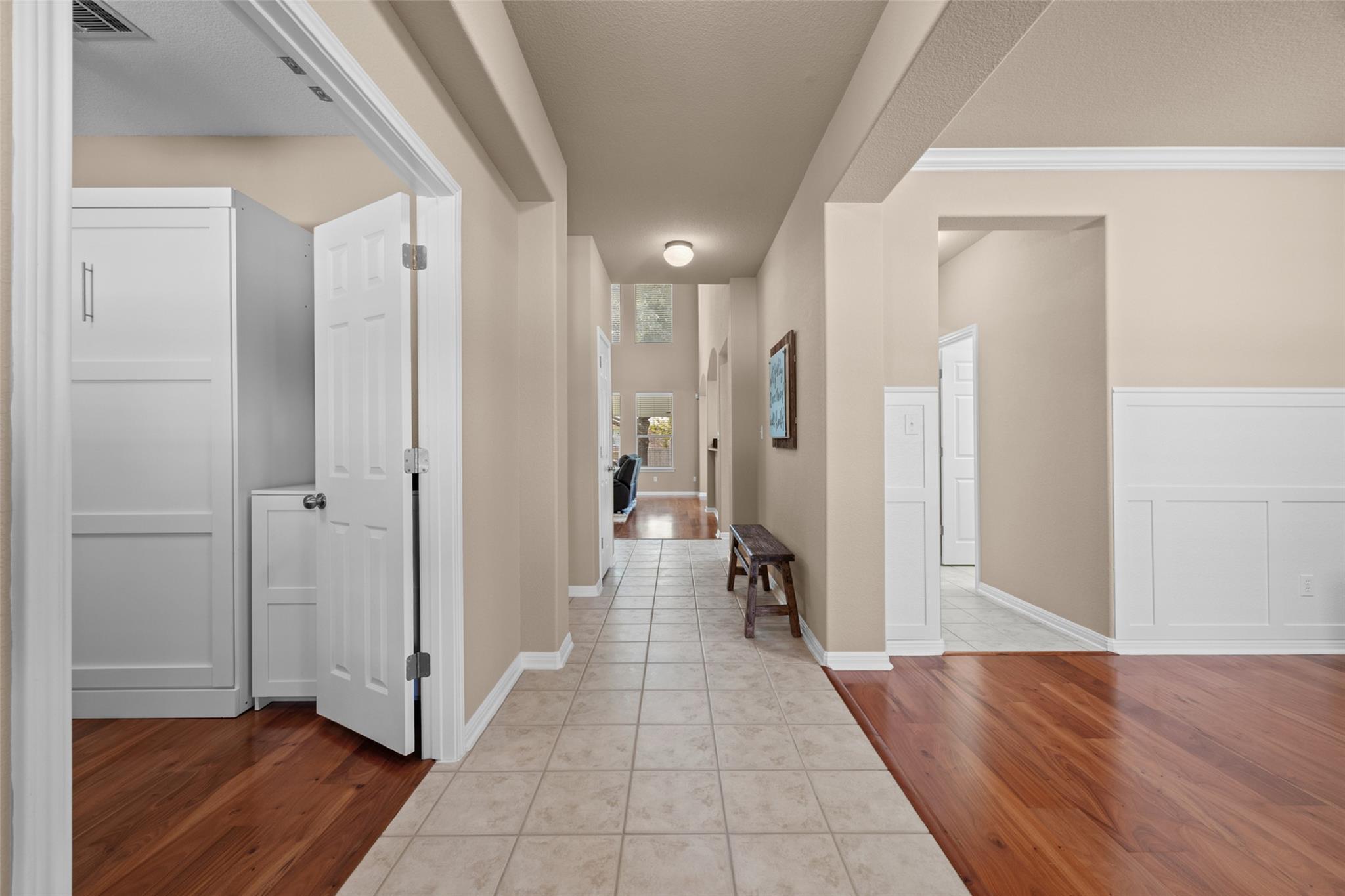 1503 Grand Falls Dr Property Photo 3