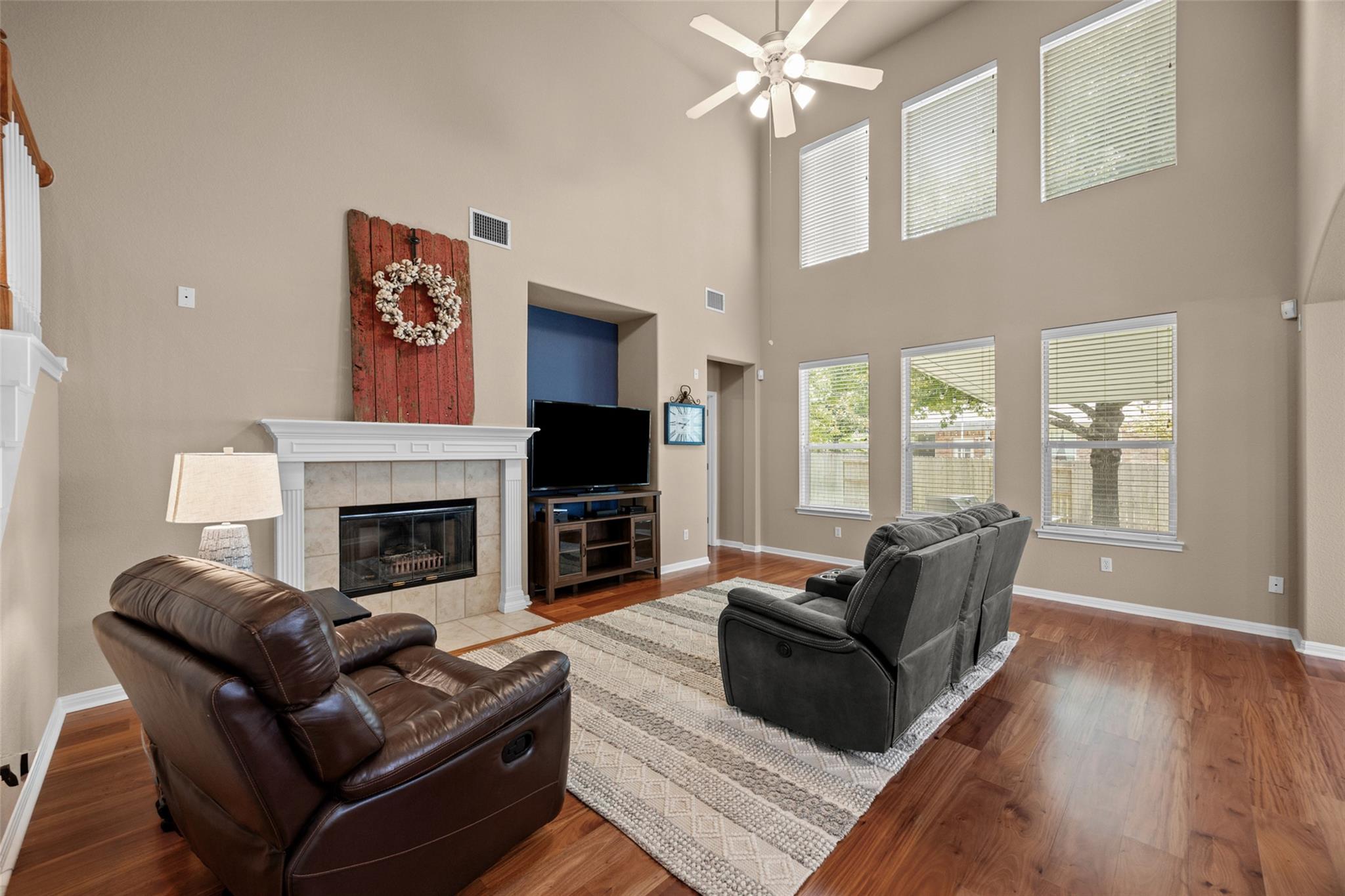 1503 Grand Falls Dr Property Photo 8