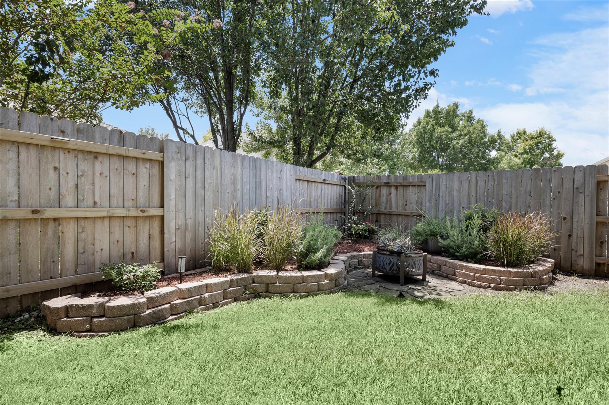 1503 Grand Falls Dr Property Photo 35