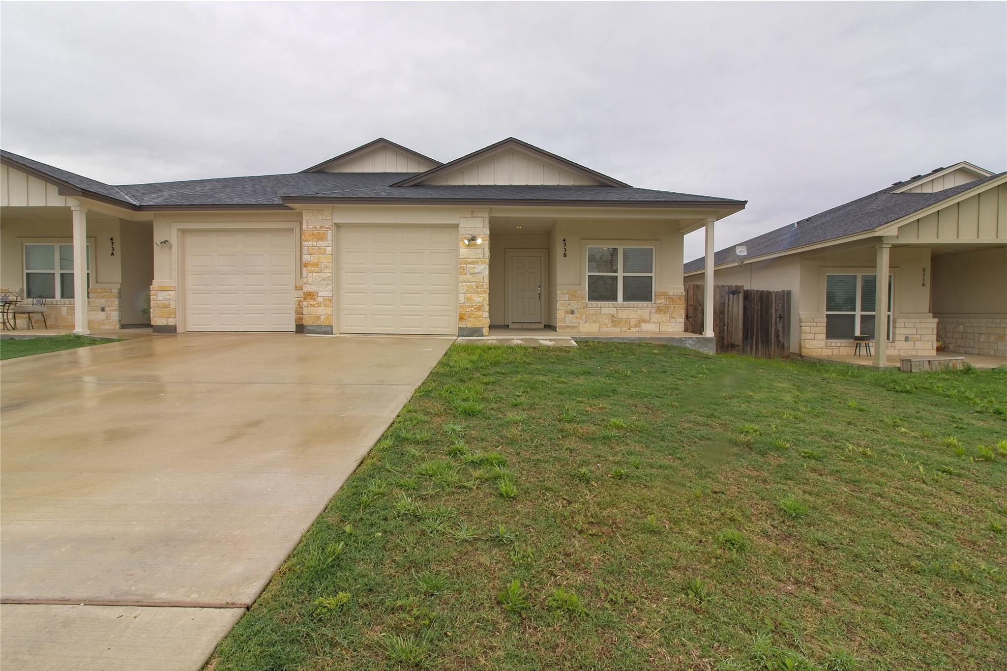 473 Cr 306 #b Property Photo