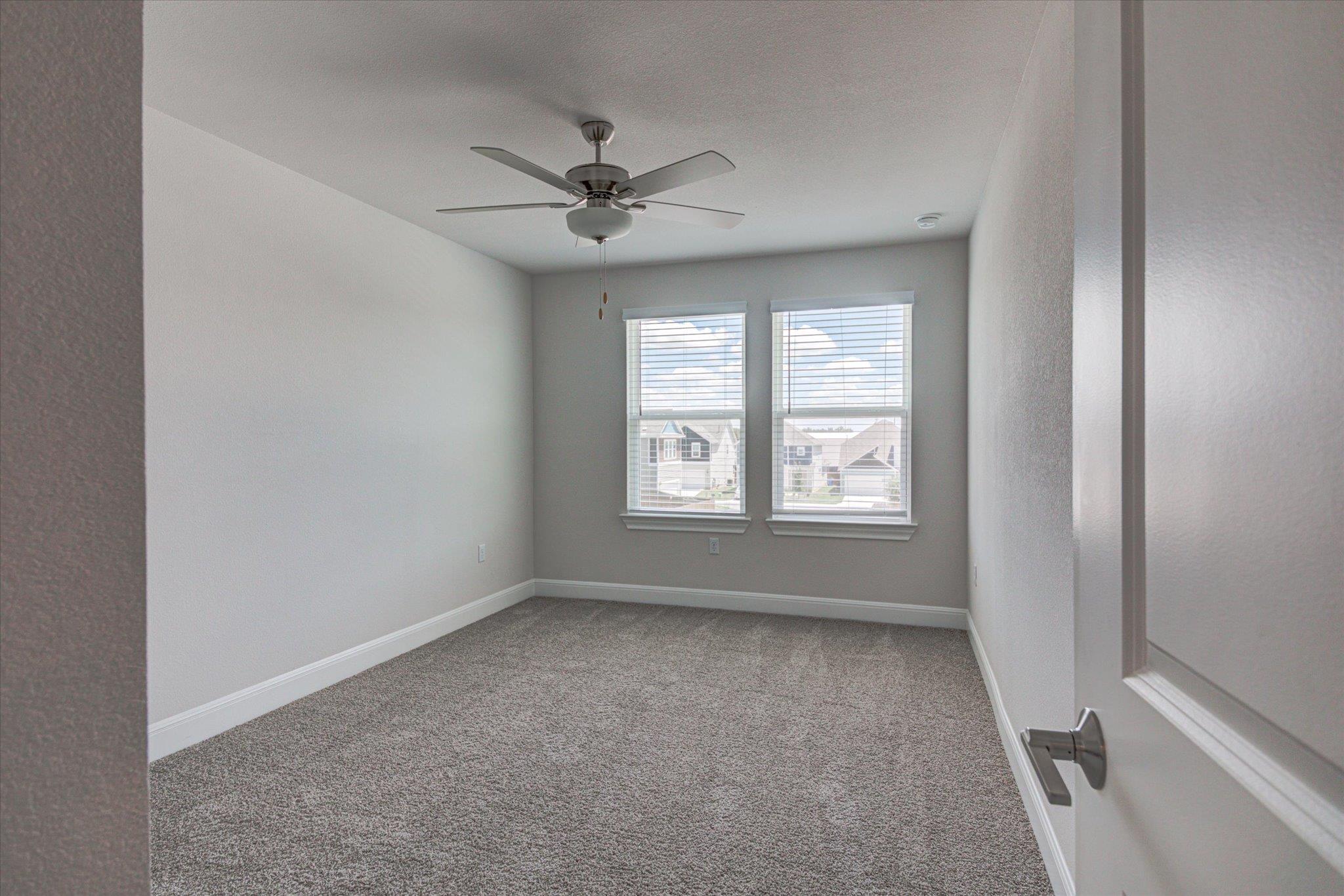 15610 Ellinger Dr Property Photo 21