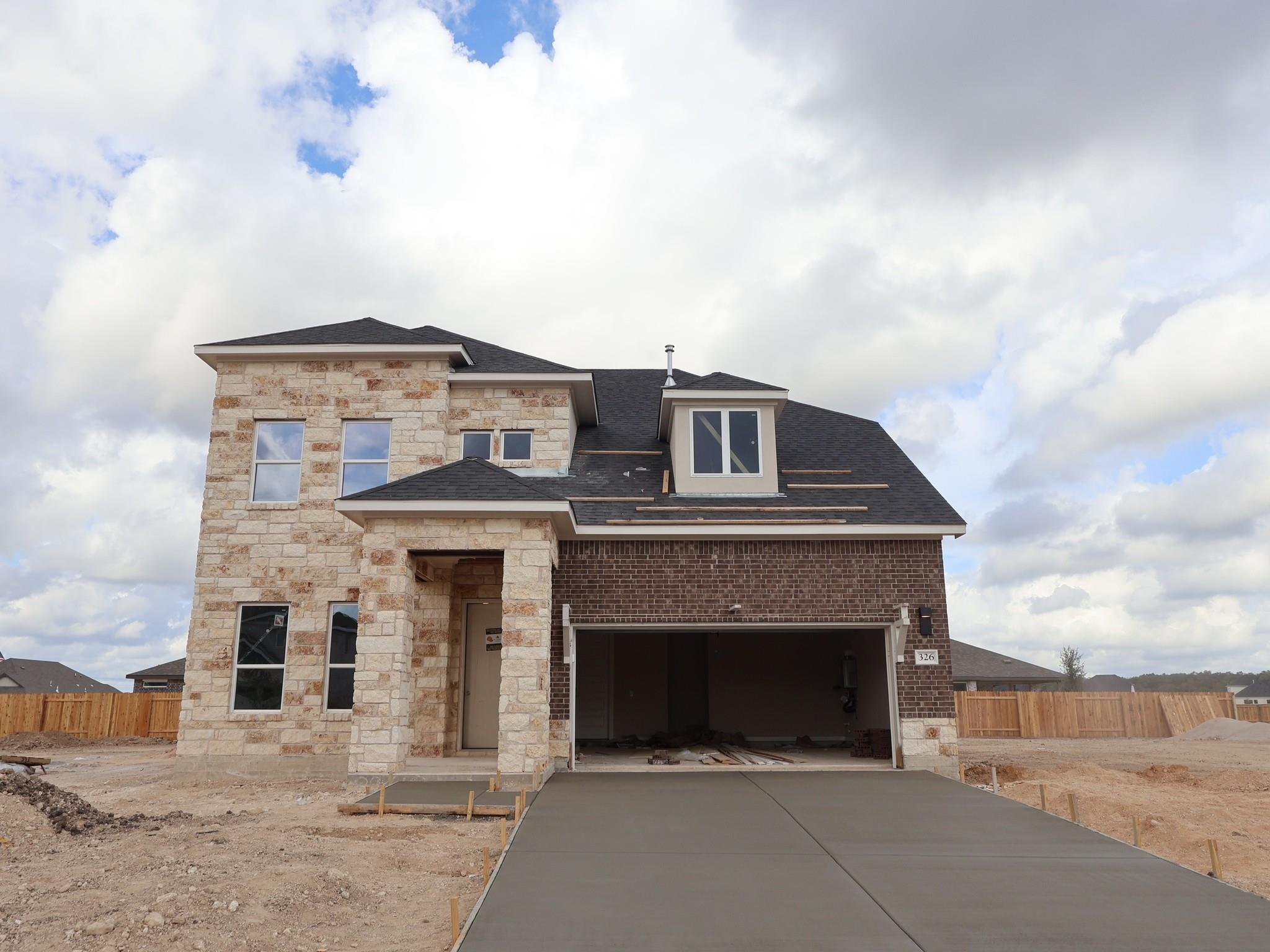 326 Callahan Loop Property Photo 1