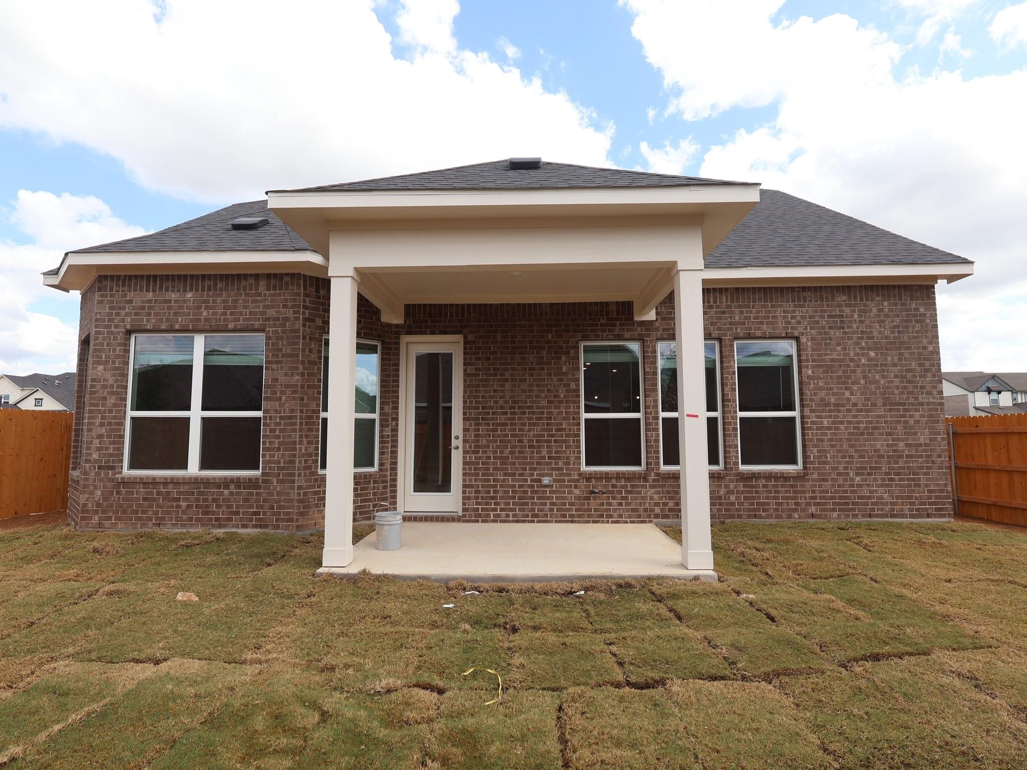 326 Callahan Loop Property Photo 23