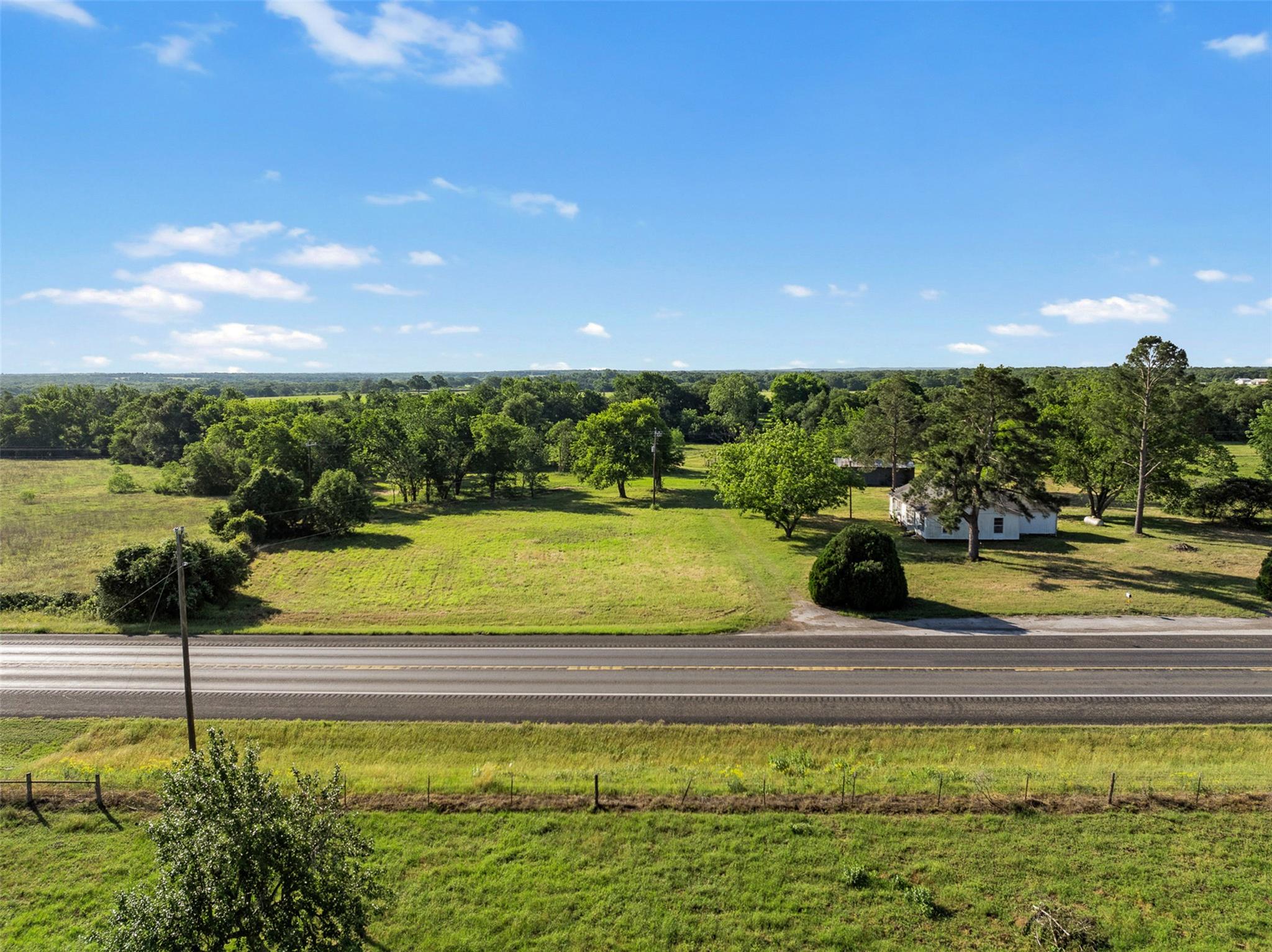 3009 S Highway 77 Highway Property Photo