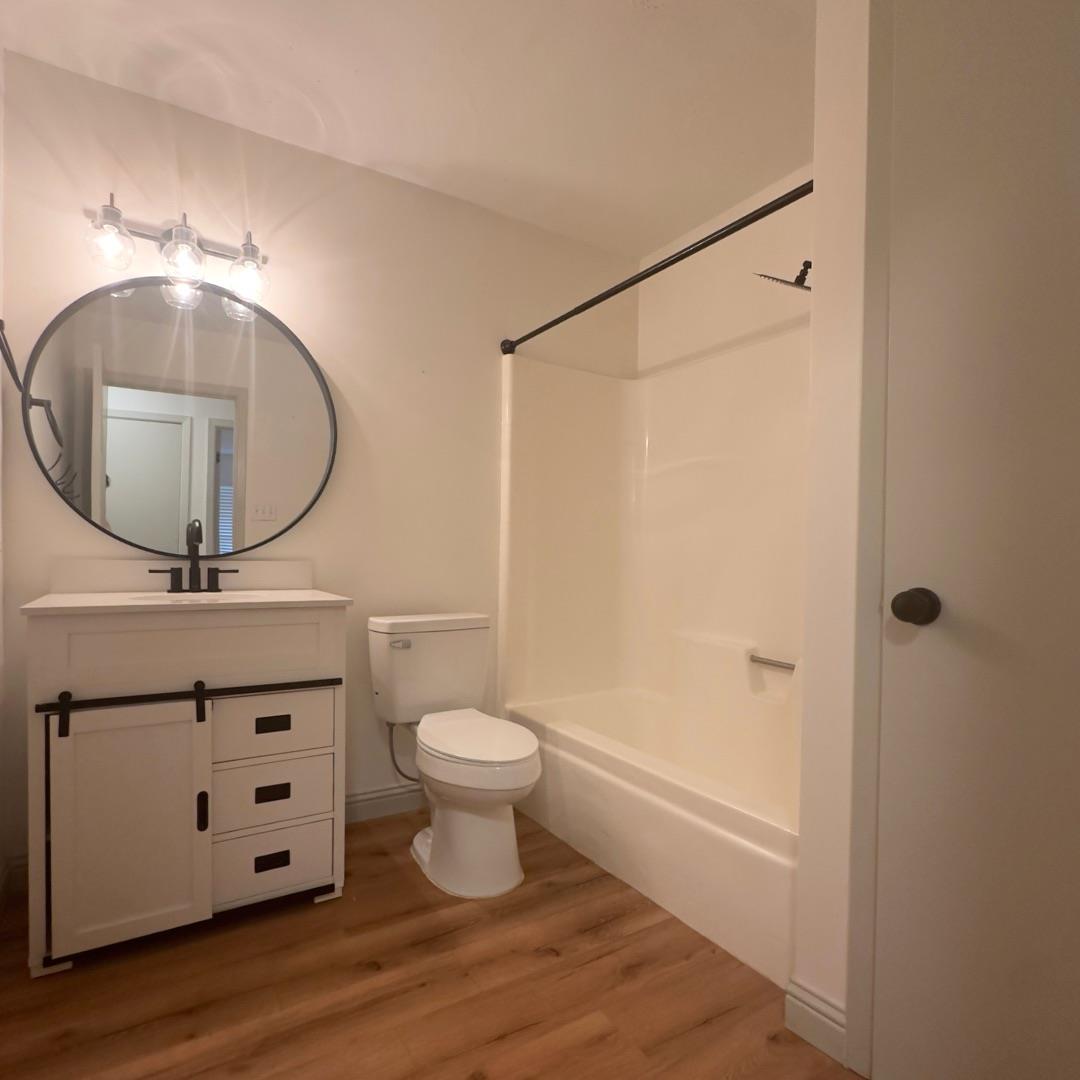 504 Splitrock None Property Photo 4
