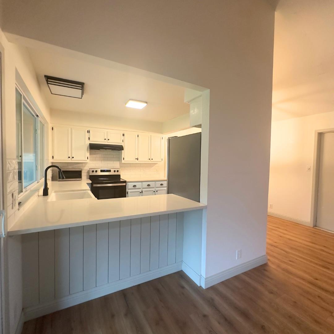 504 Splitrock None Property Photo 6