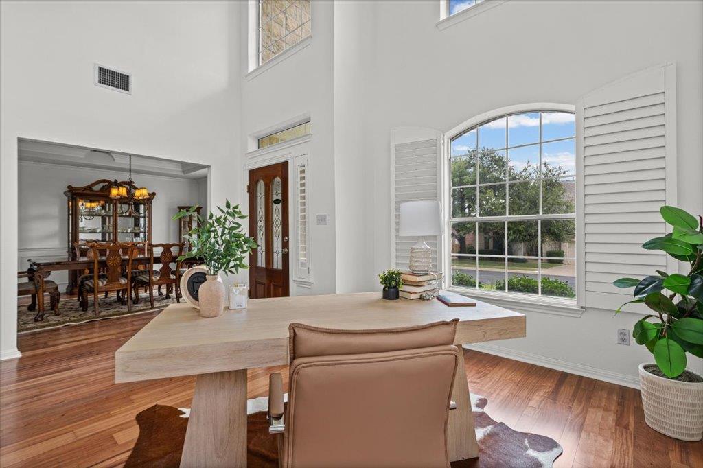 2005 Forest Hill Cv Property Photo 12