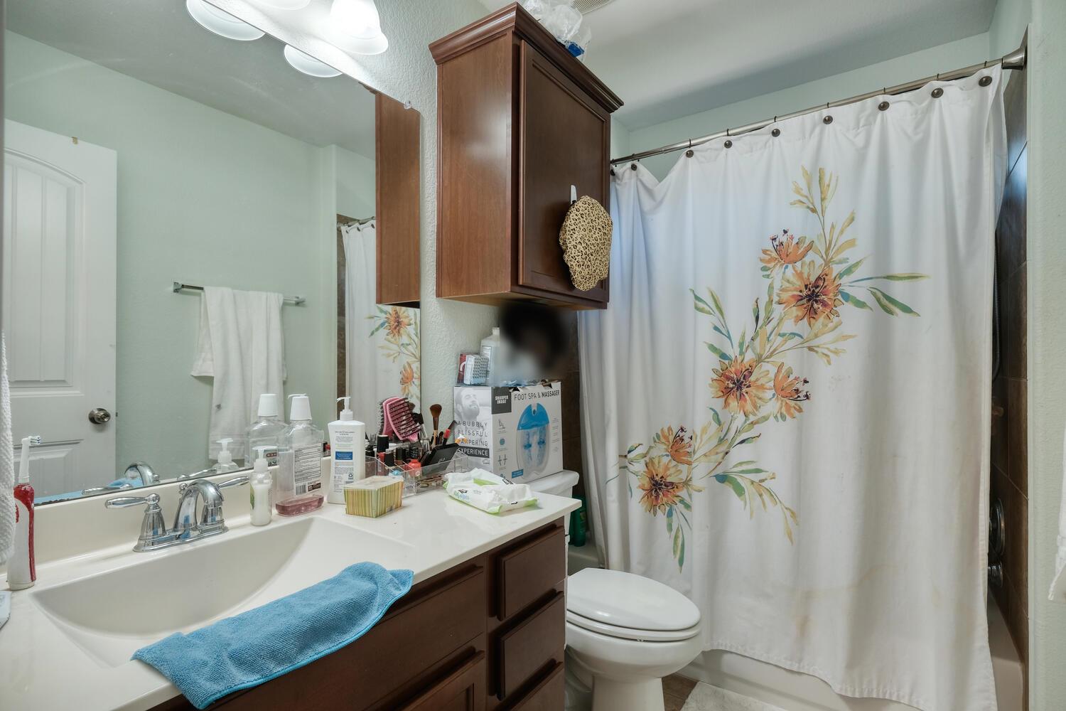 413 Alsatian Ln Property Photo 9