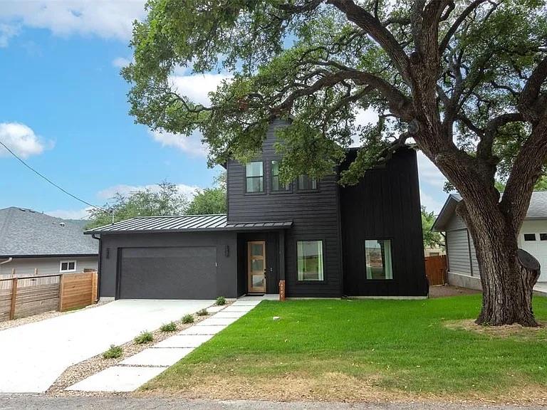 18205 Fair Ln Property Photo 1