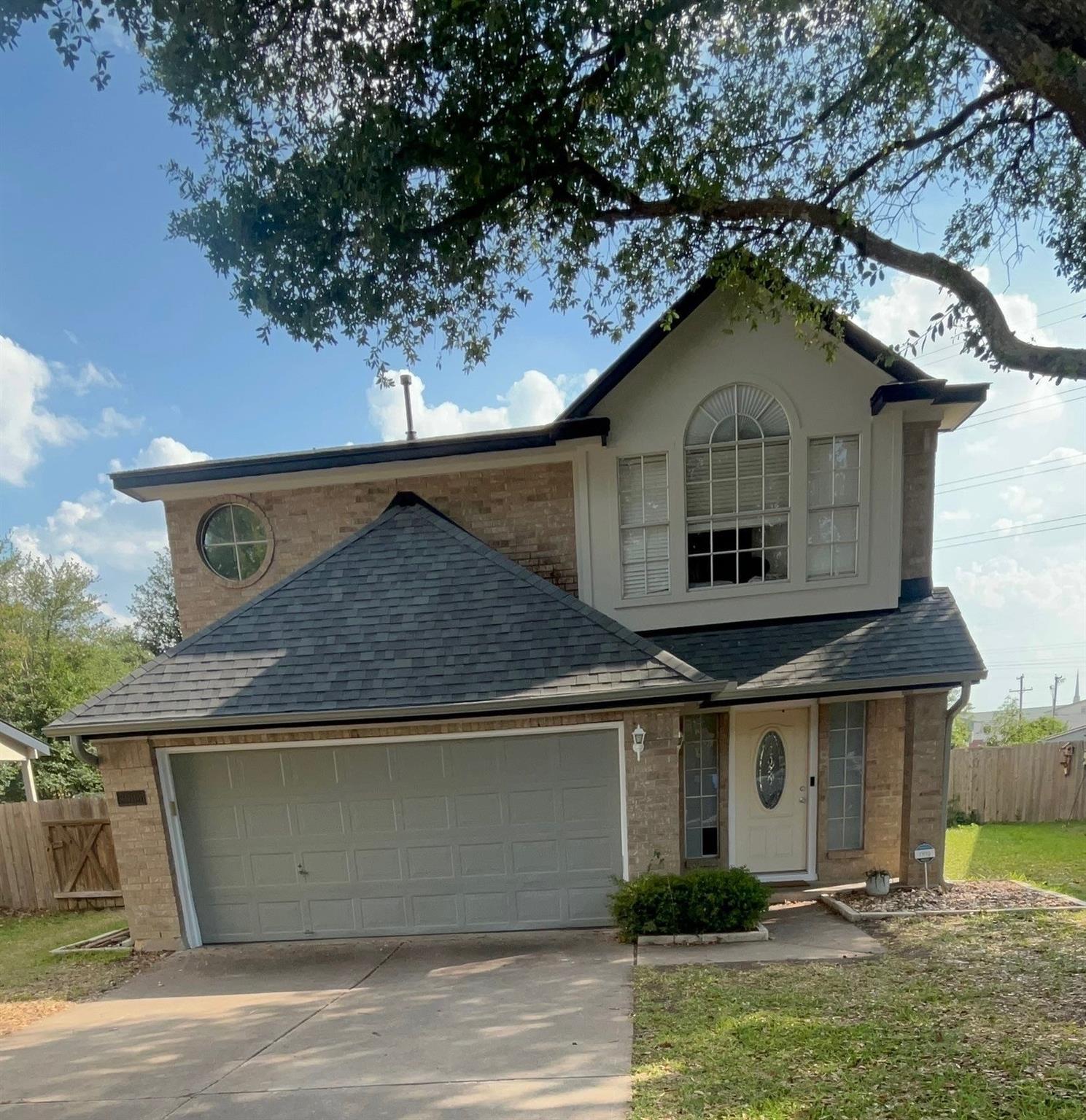 3905 Lemos Dr Property Photo 1