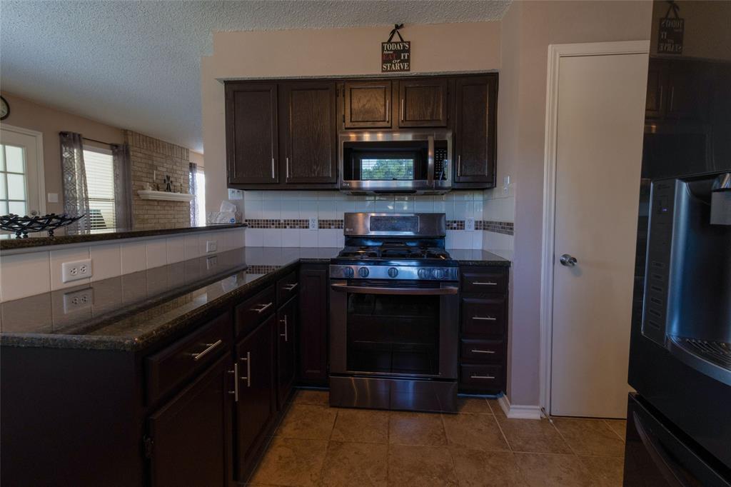 3905 Lemos Dr Property Photo 7