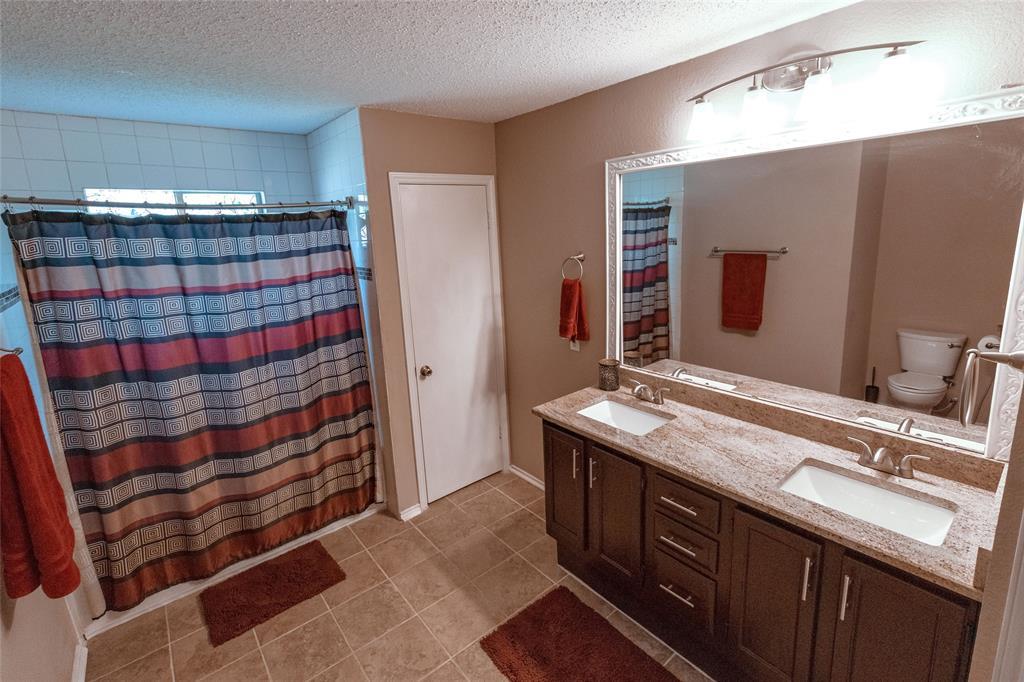 3905 Lemos Dr Property Photo 12