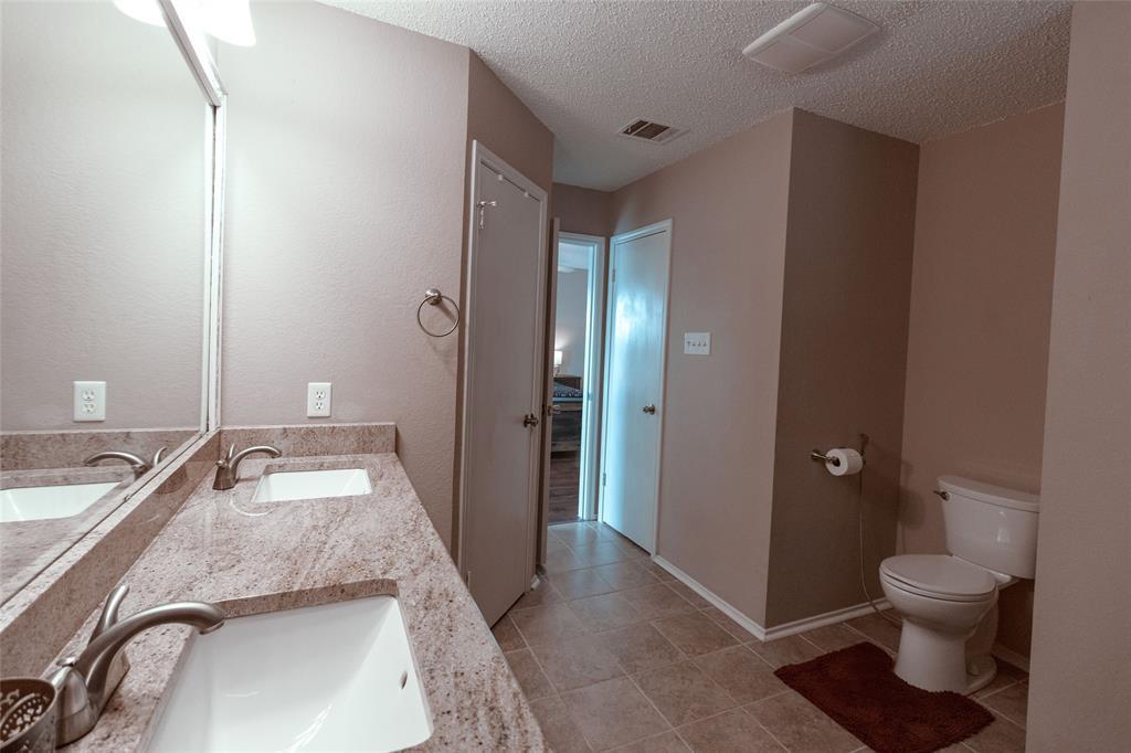 3905 Lemos Dr Property Photo 13