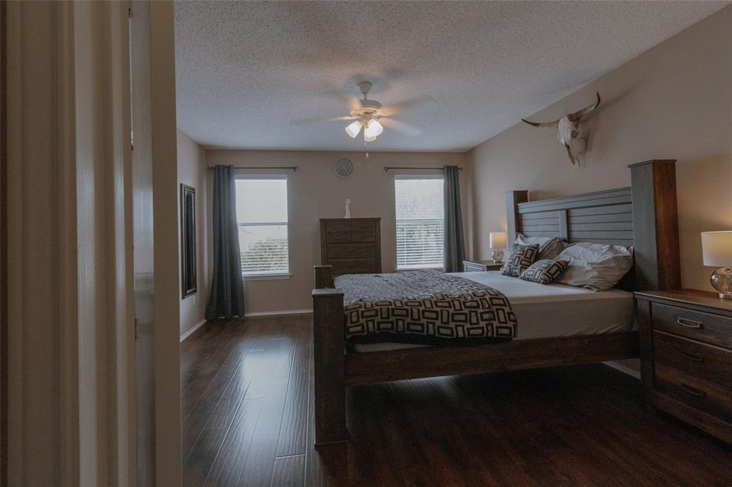 3905 Lemos Dr Property Photo 15