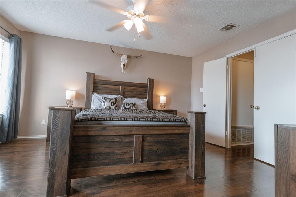3905 Lemos Dr Property Photo 16