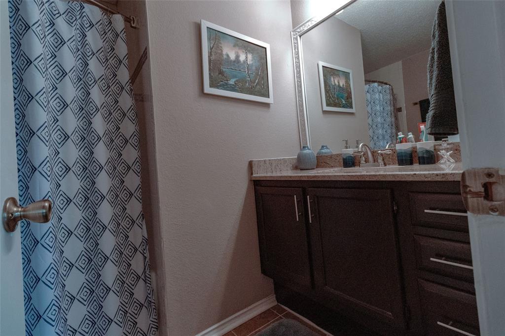 3905 Lemos Dr Property Photo 18