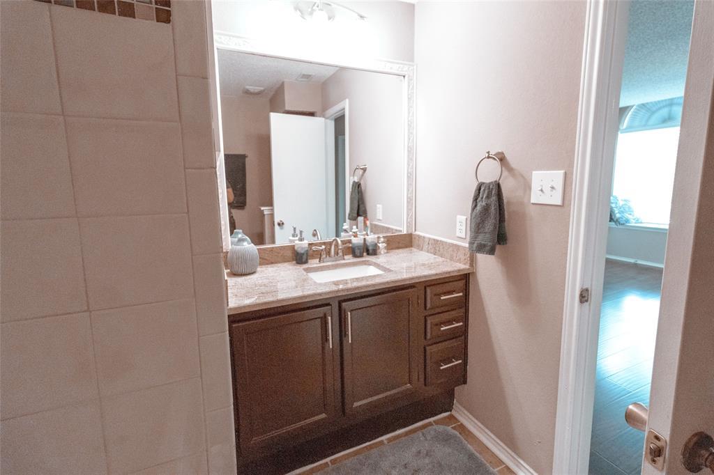 3905 Lemos Dr Property Photo 20