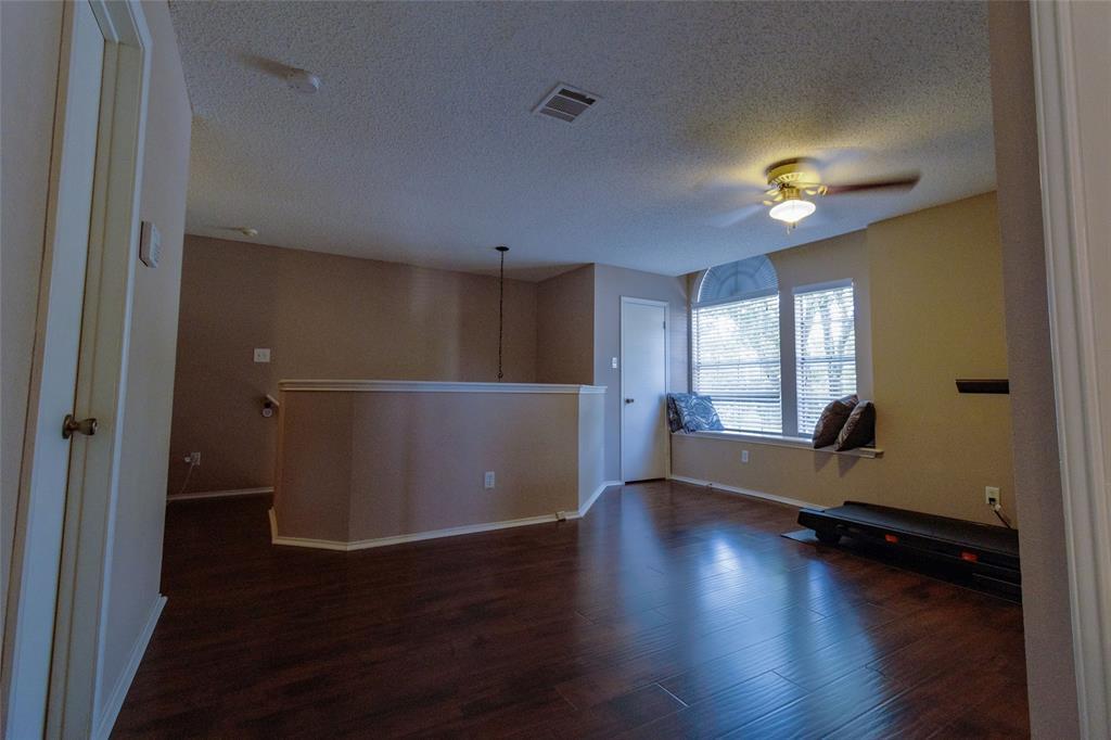 3905 Lemos Dr Property Photo 25