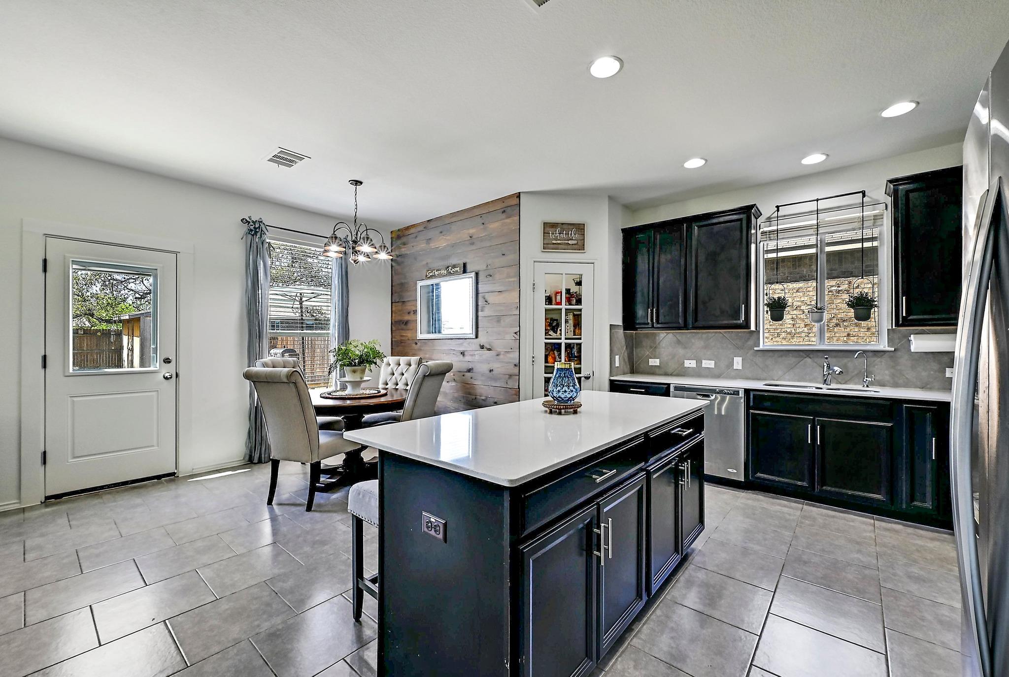 109 Thrasher Cv Property Photo 12